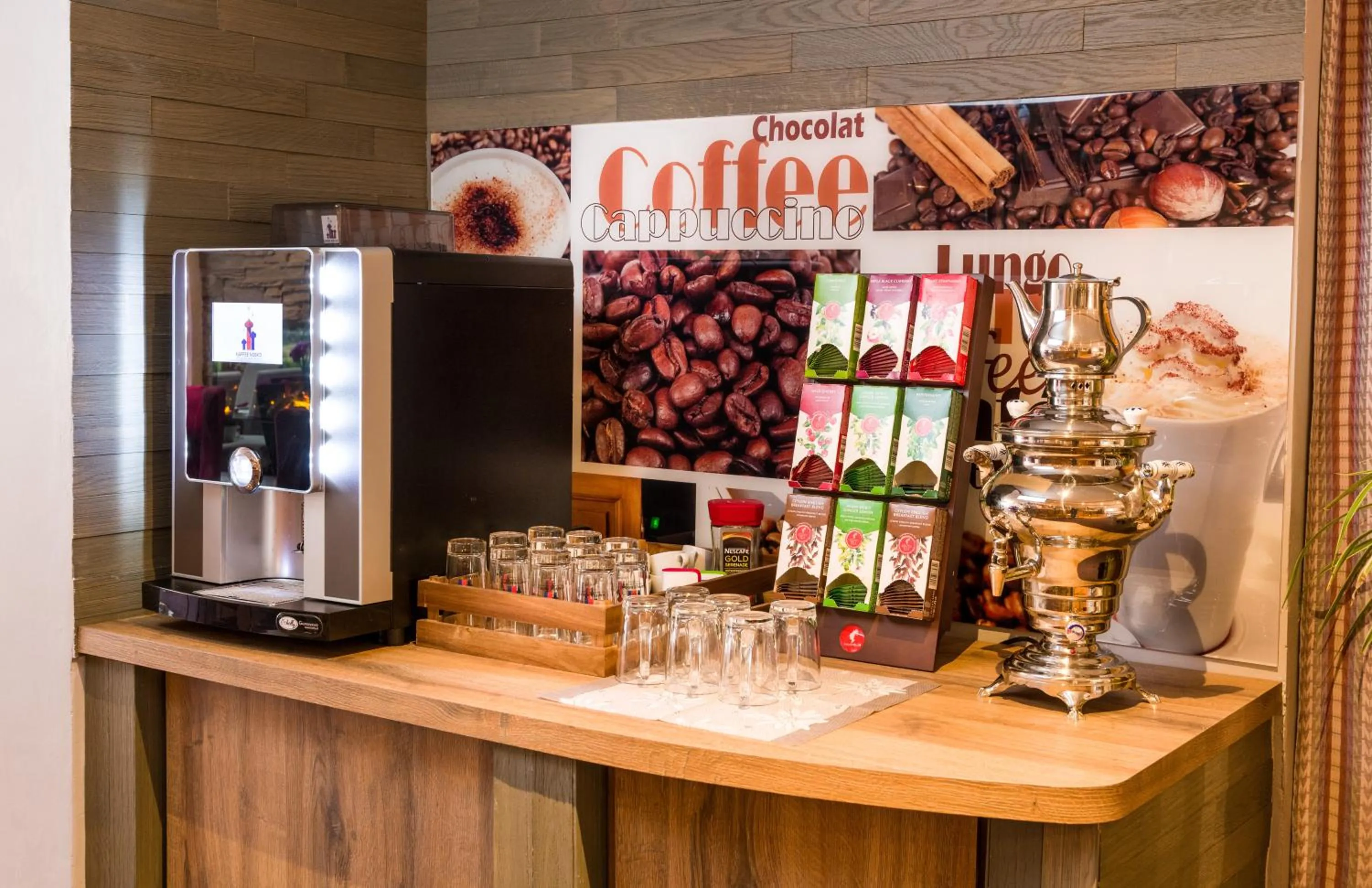 Breakfast in Hotel Gasthof Zum Schwanen