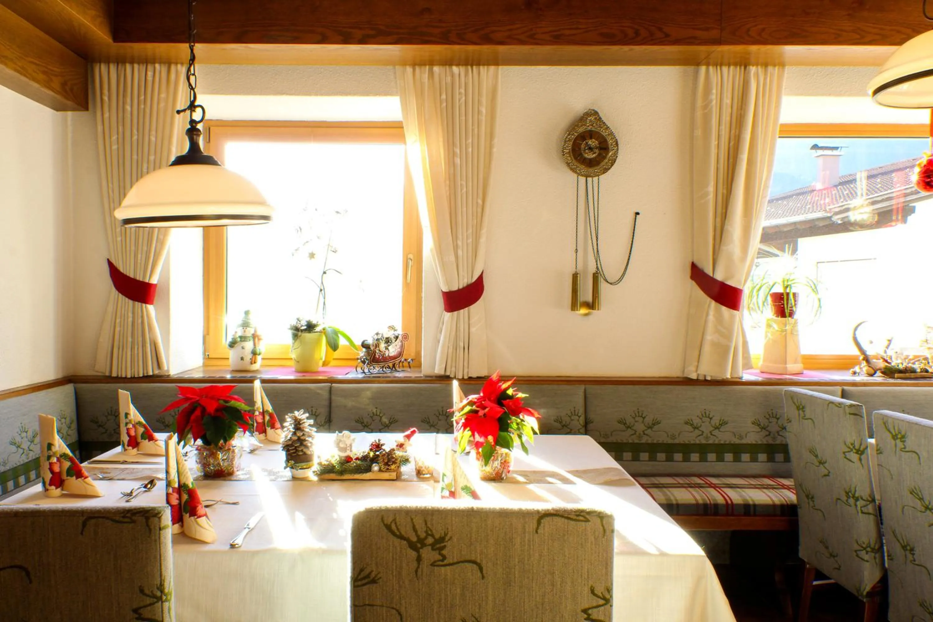 Restaurant/places to eat in Hotel Gasthof Zum Schwanen