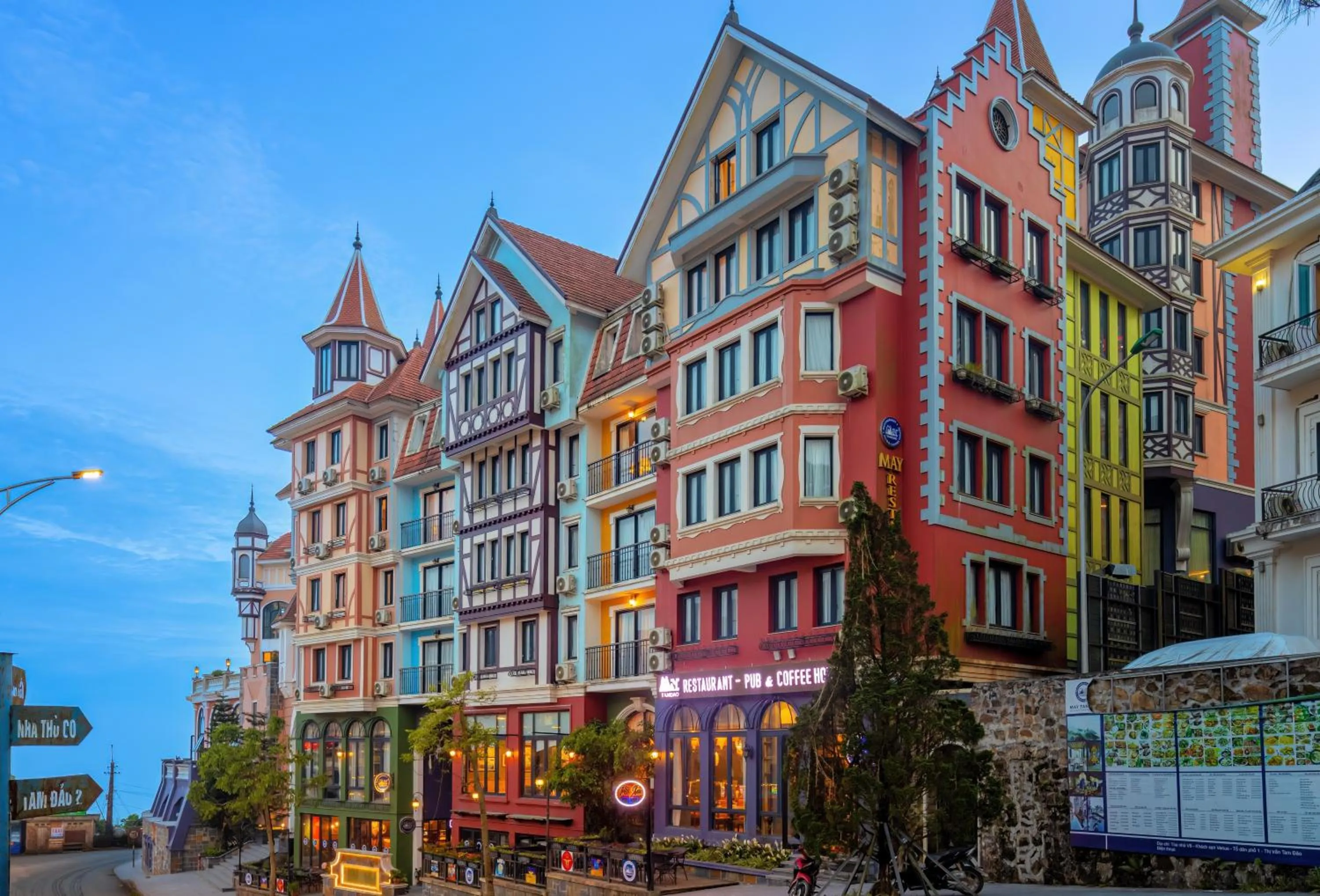 Property building in Venus Hotel Tam Đảo