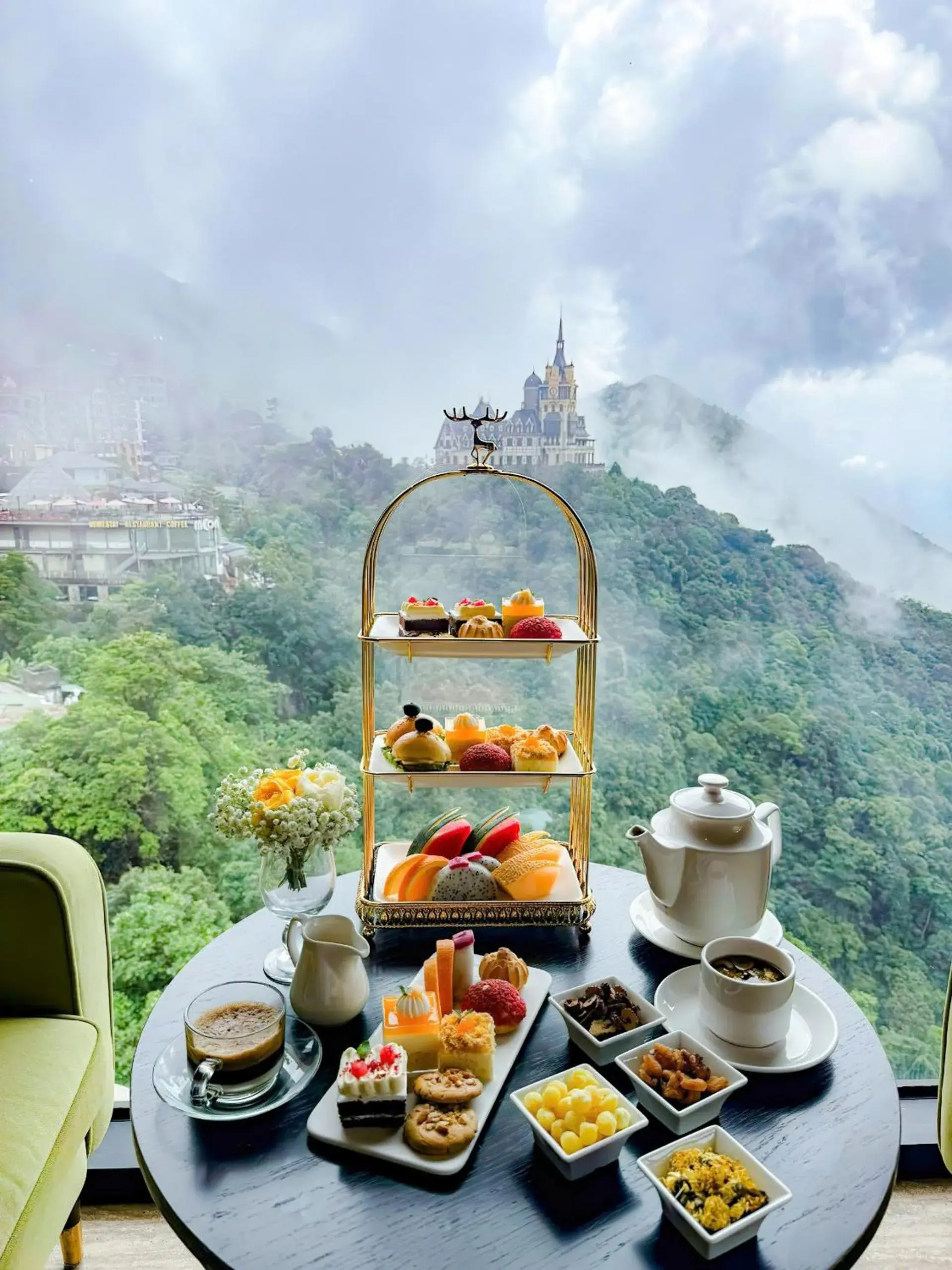 Lounge or bar in Venus Hotel Tam Đảo Lounge or bar in Venus Hotel Tam Đảo