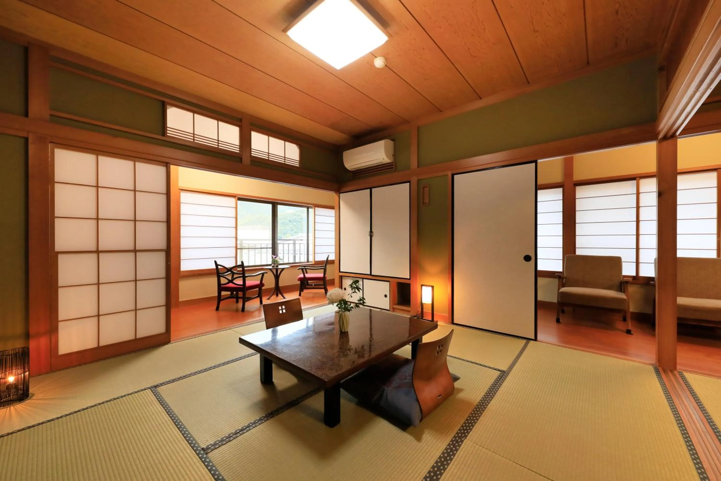 Photo of the whole room in Yugawara Fuga - Adult Only