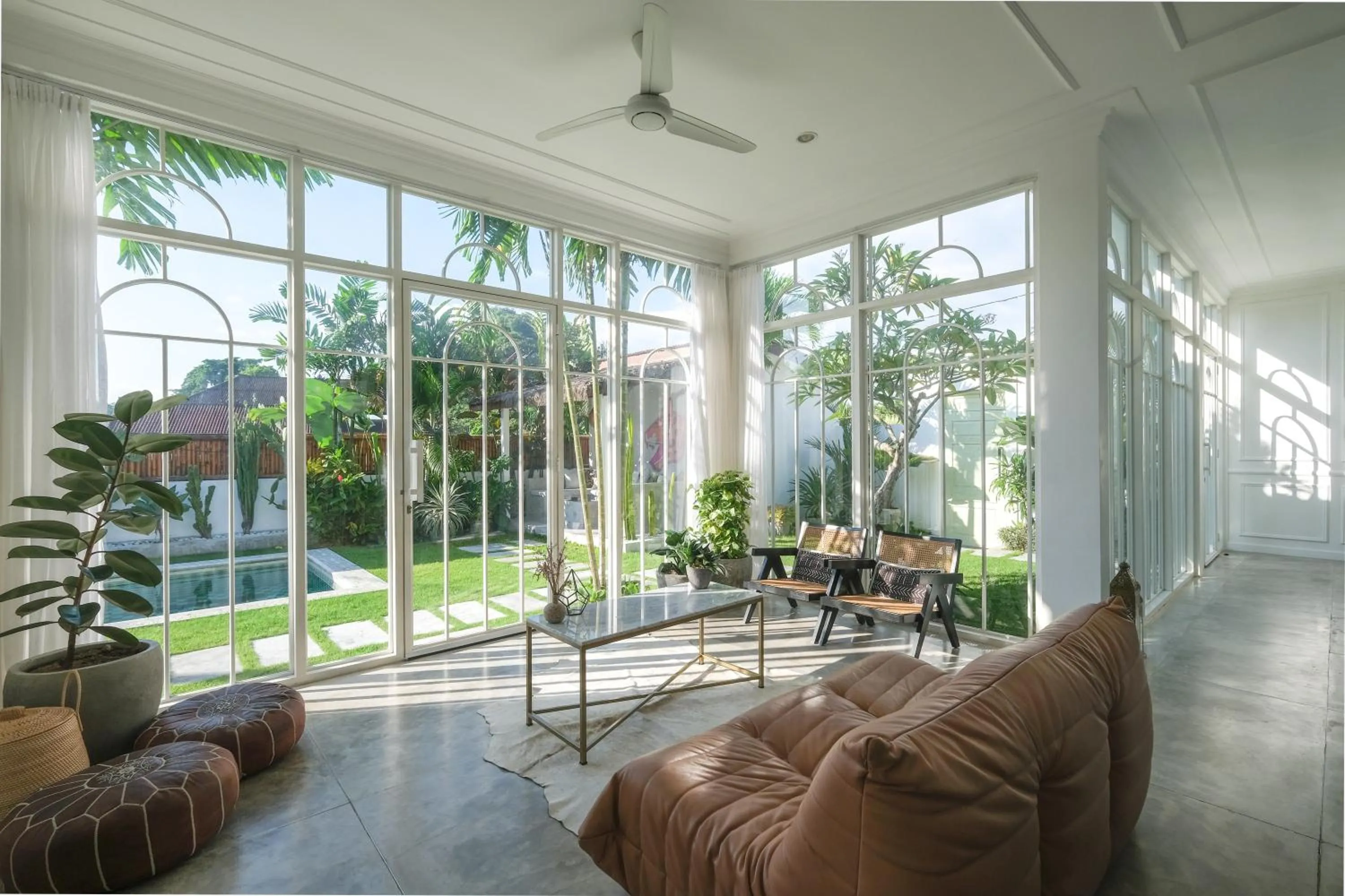 Villa with Private Pool in No Rush Villas