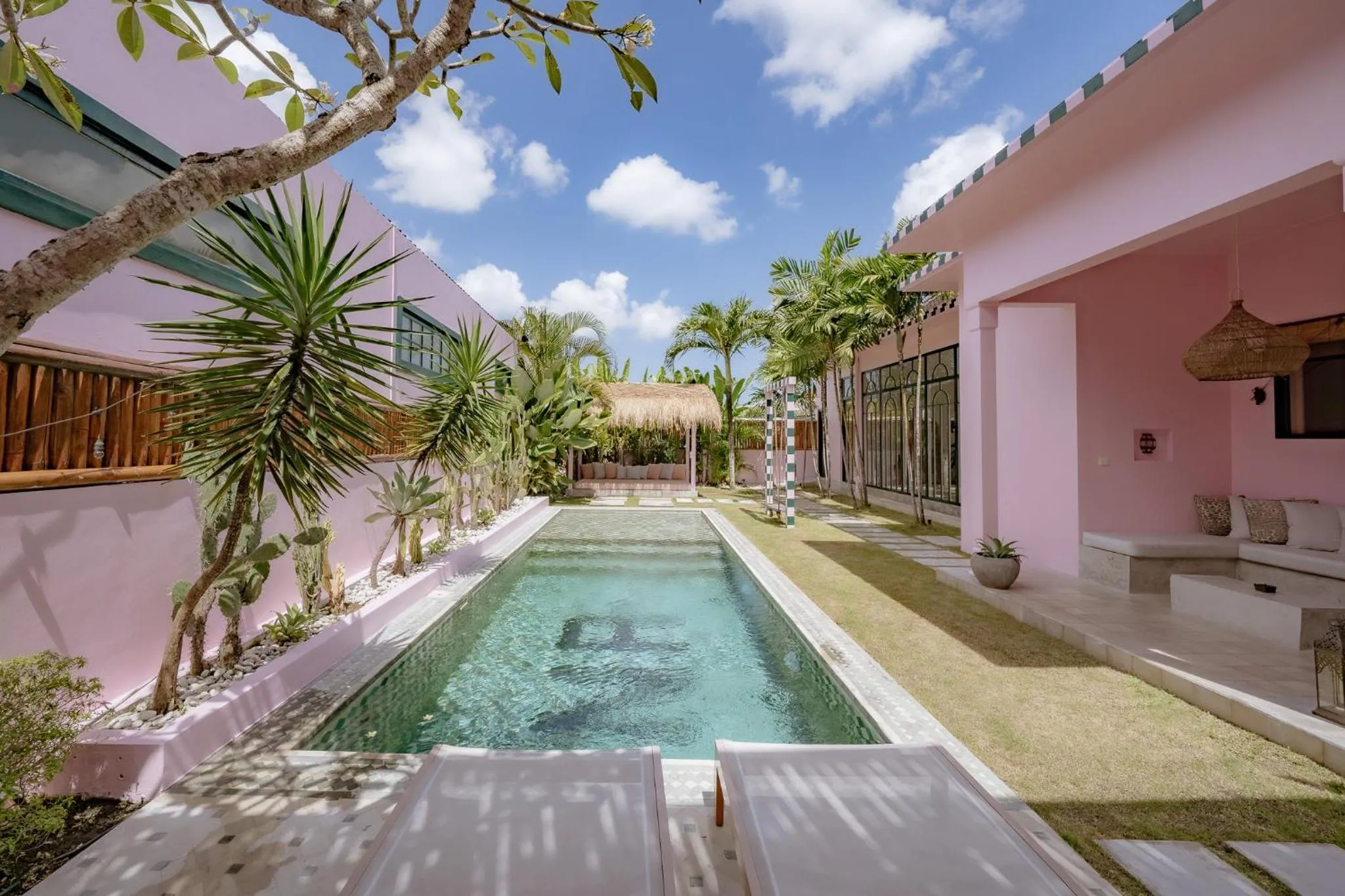Three-Bedroom Villa in No Rush Villas