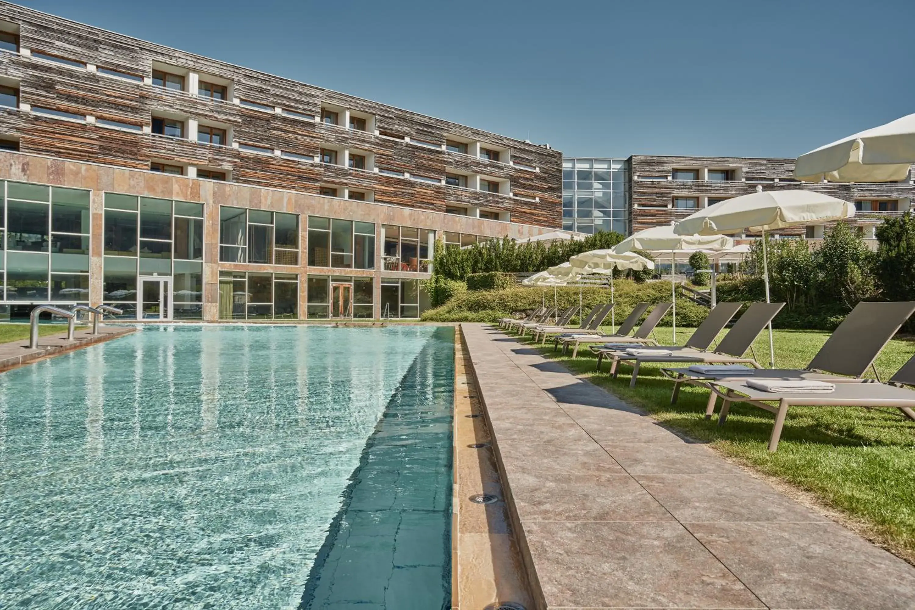 Property building, Swimming Pool in Falkensteiner Hotel & Spa Carinzia