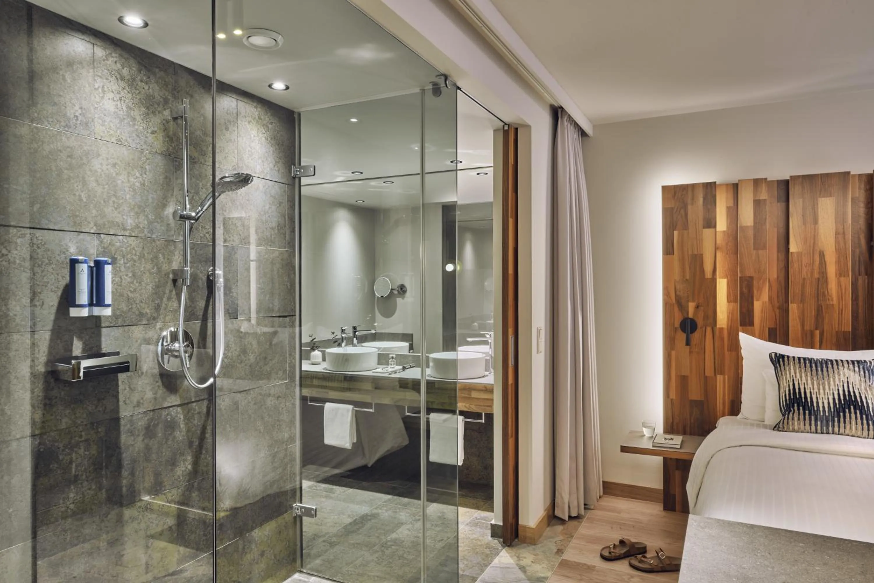 Shower in Falkensteiner Hotel & Spa Carinzia