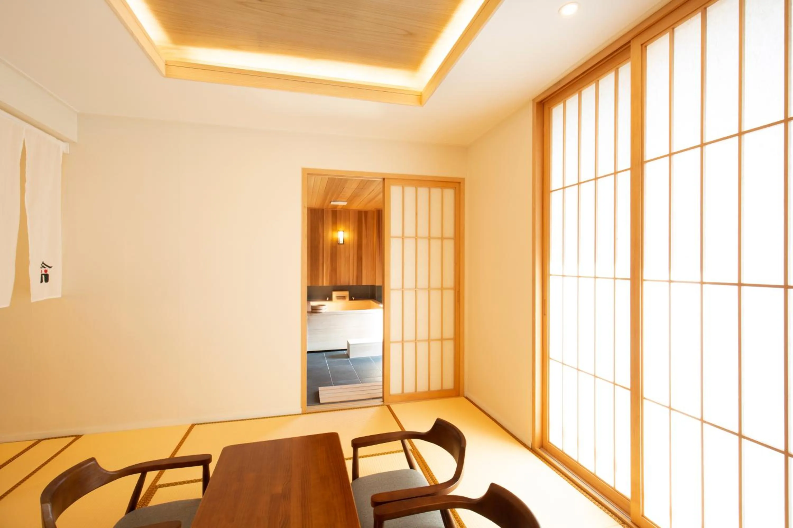 Living room in Tomonoya Hotel and Ryokan Gyeongju