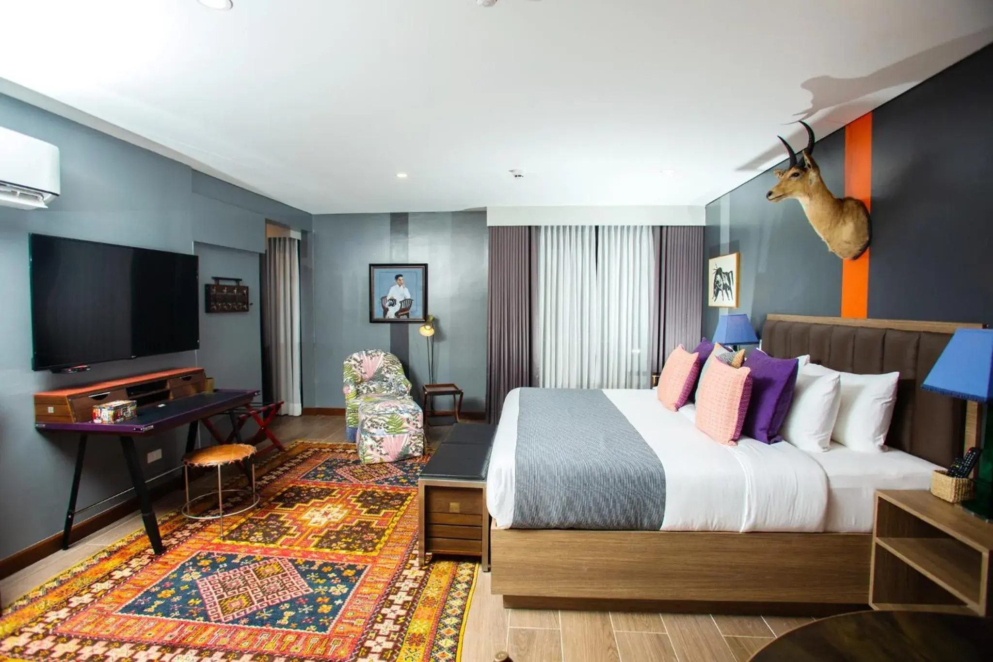 View (from property/room), Bed in UNWND Flats View (from property/room), Bed in UNWND Flats