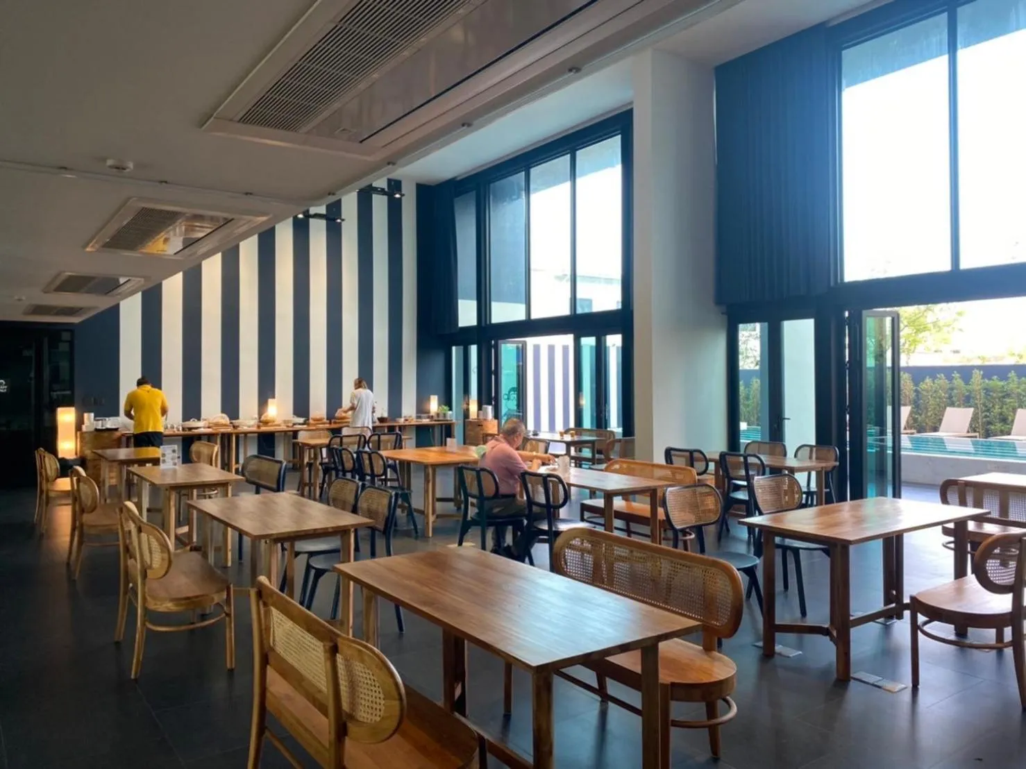 Restaurant/places to eat in Blu Monkey Hub and Hotel Chanthaburi