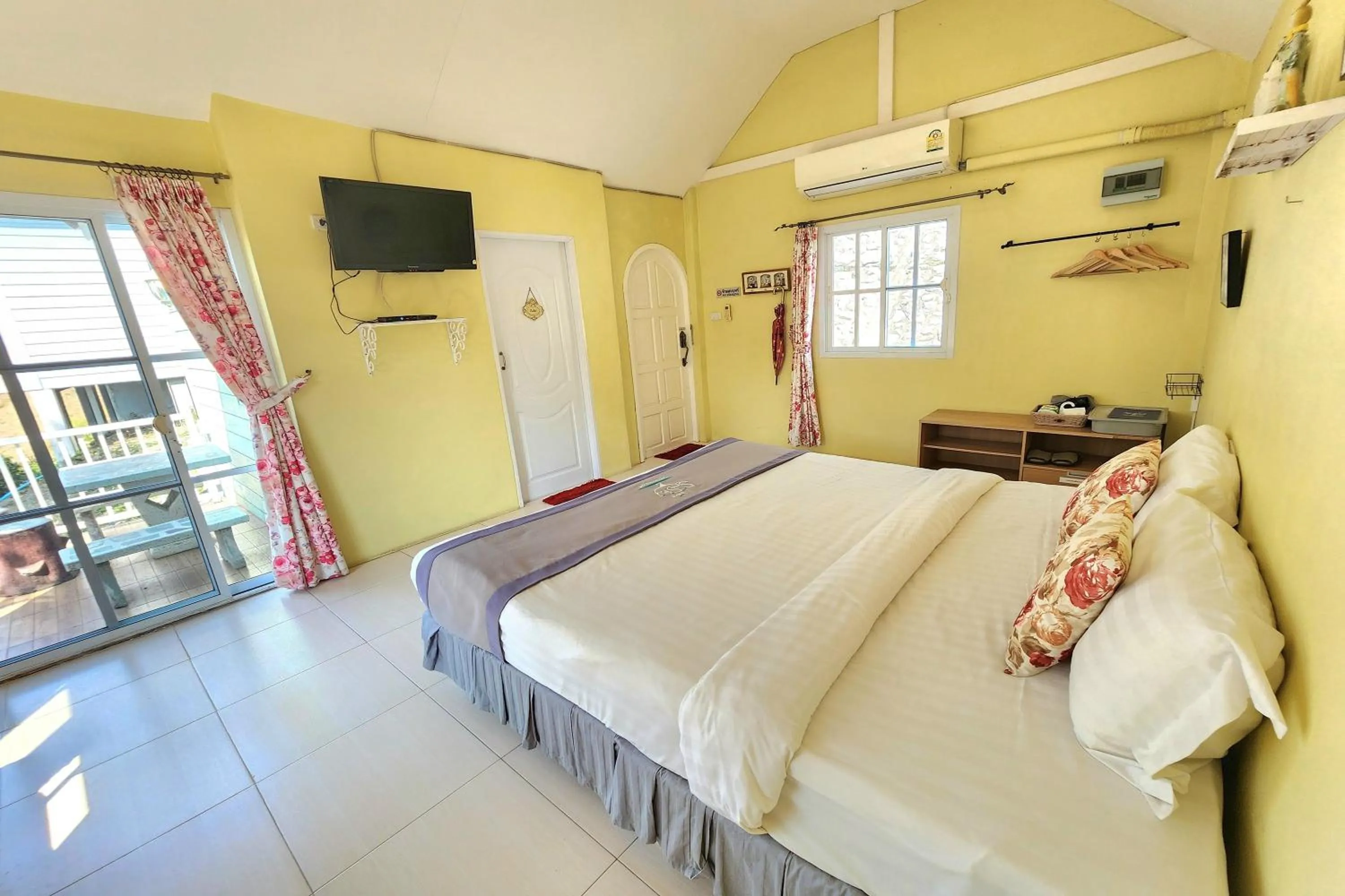 Bed in See Sky Resort