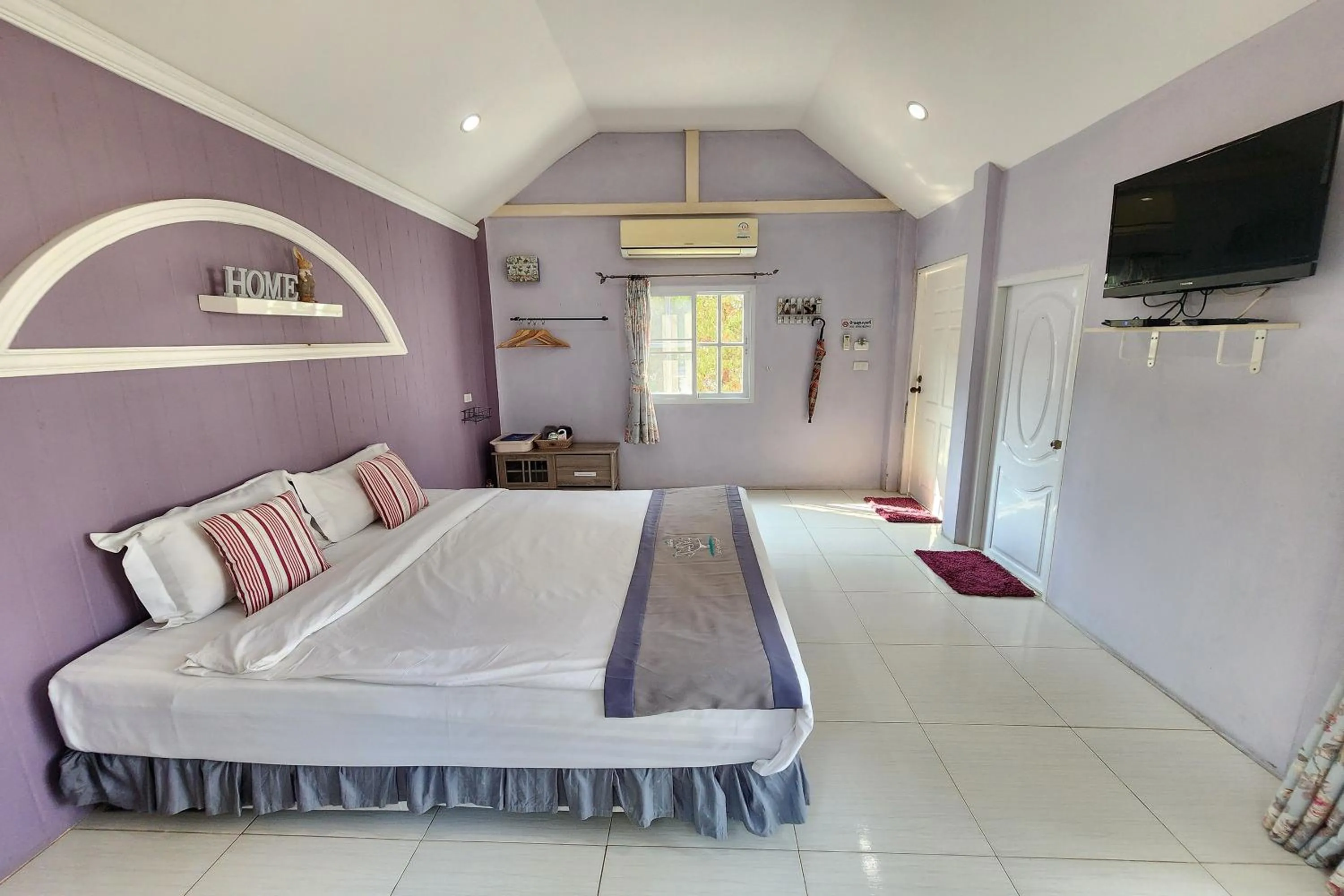 Bed in See Sky Resort