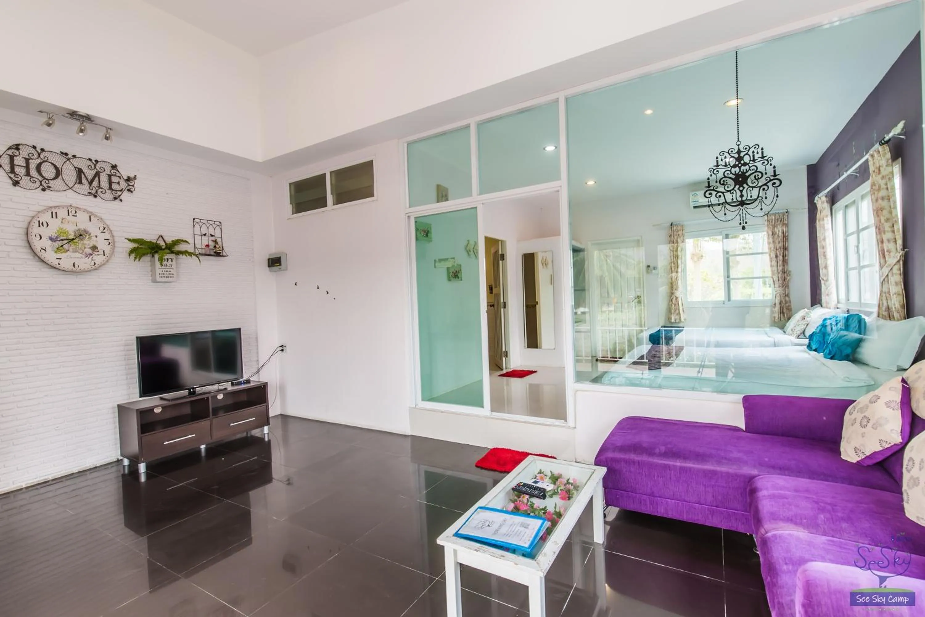 TV and multimedia, Bed in See Sky Resort