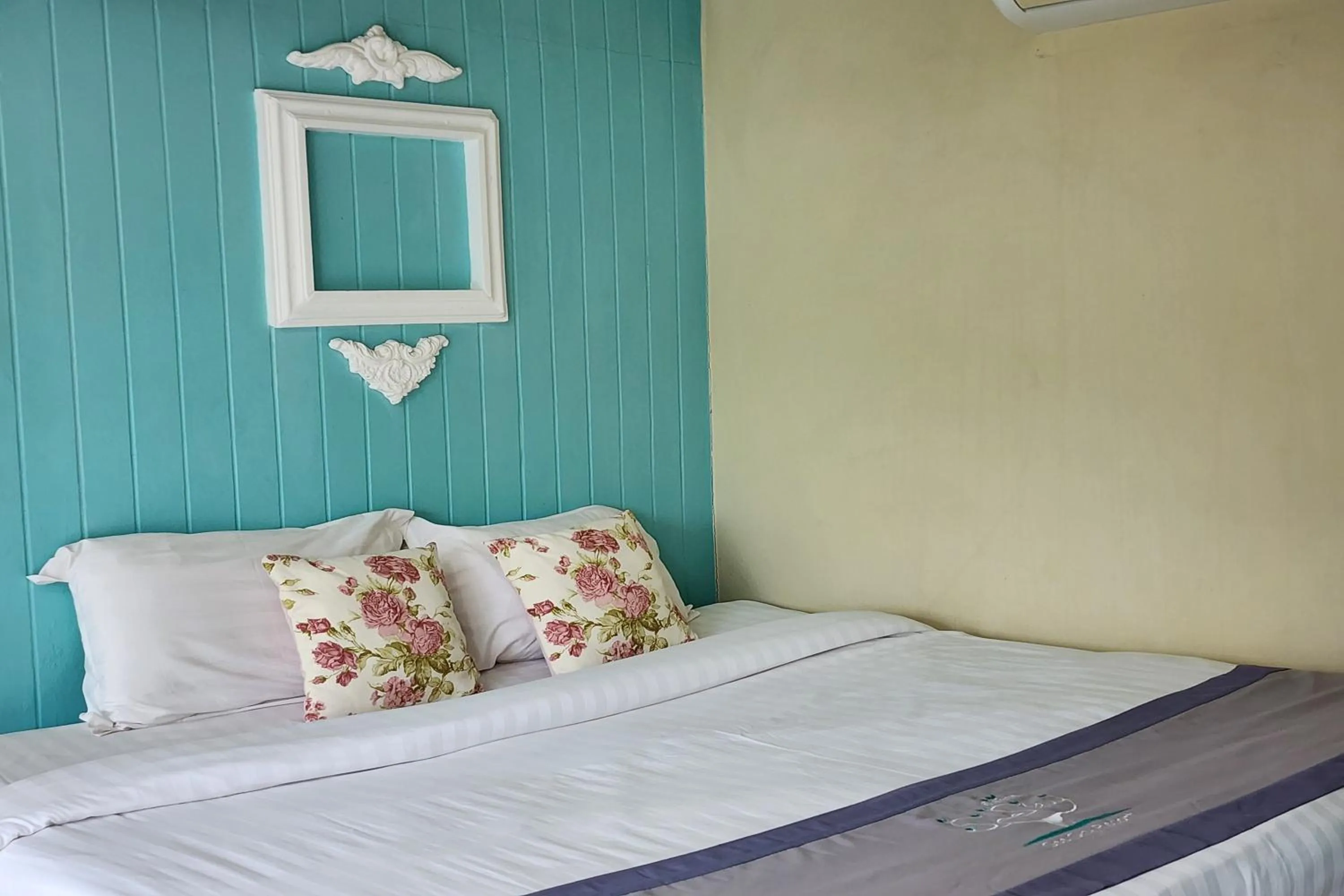 Bedroom, Bed in See Sky Resort