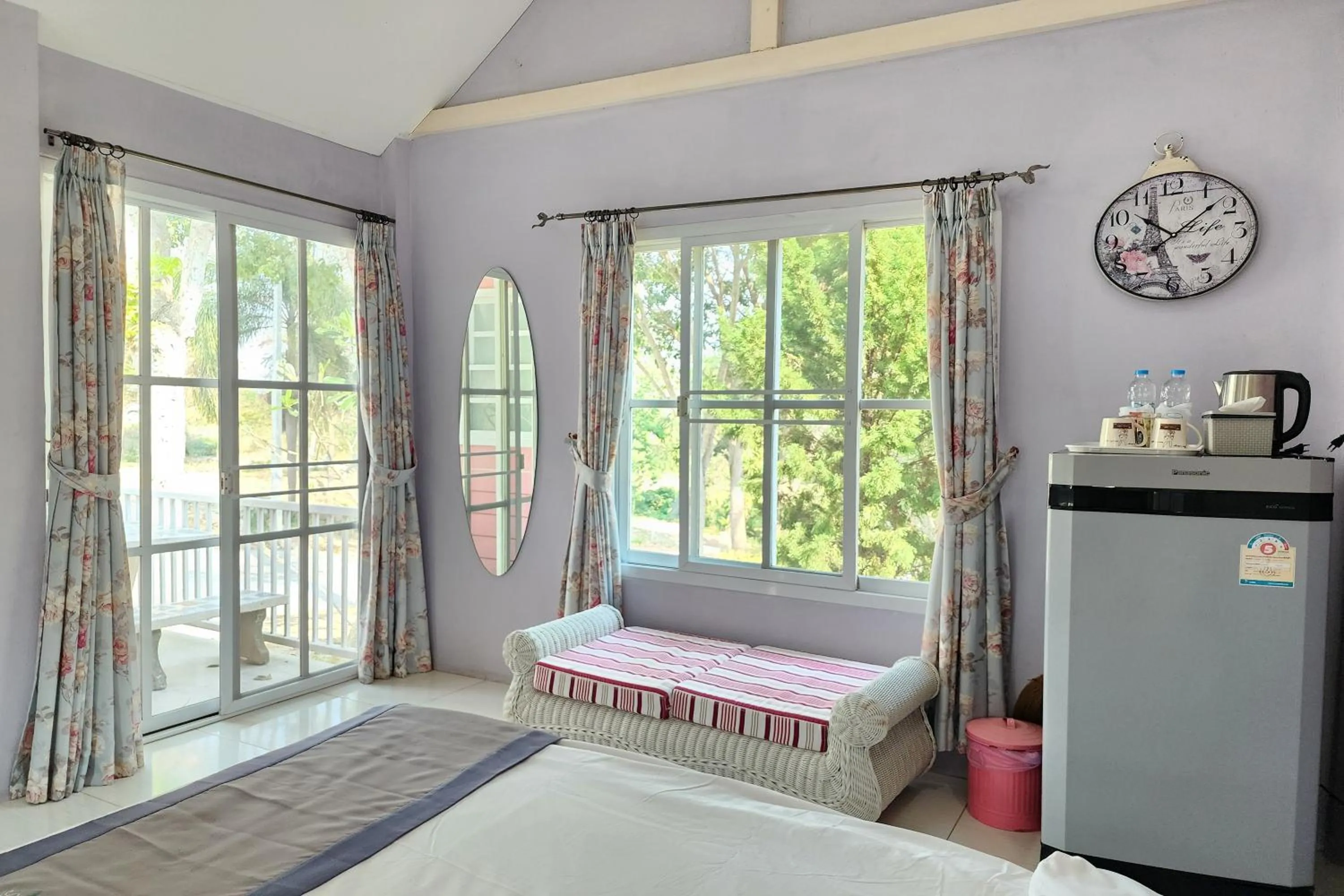 Bedroom, Bed in See Sky Resort