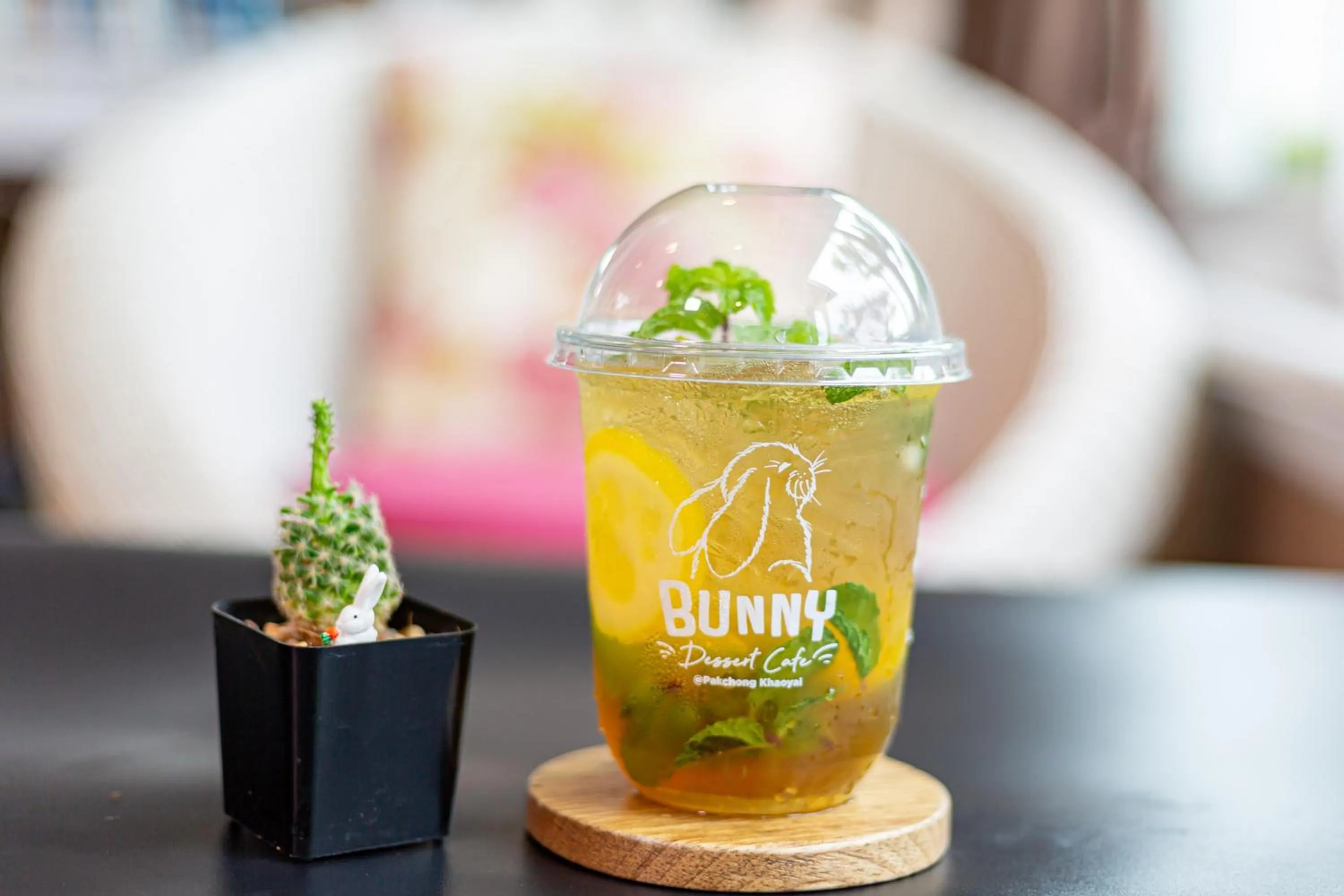 Food and drinks in See Sky Resort