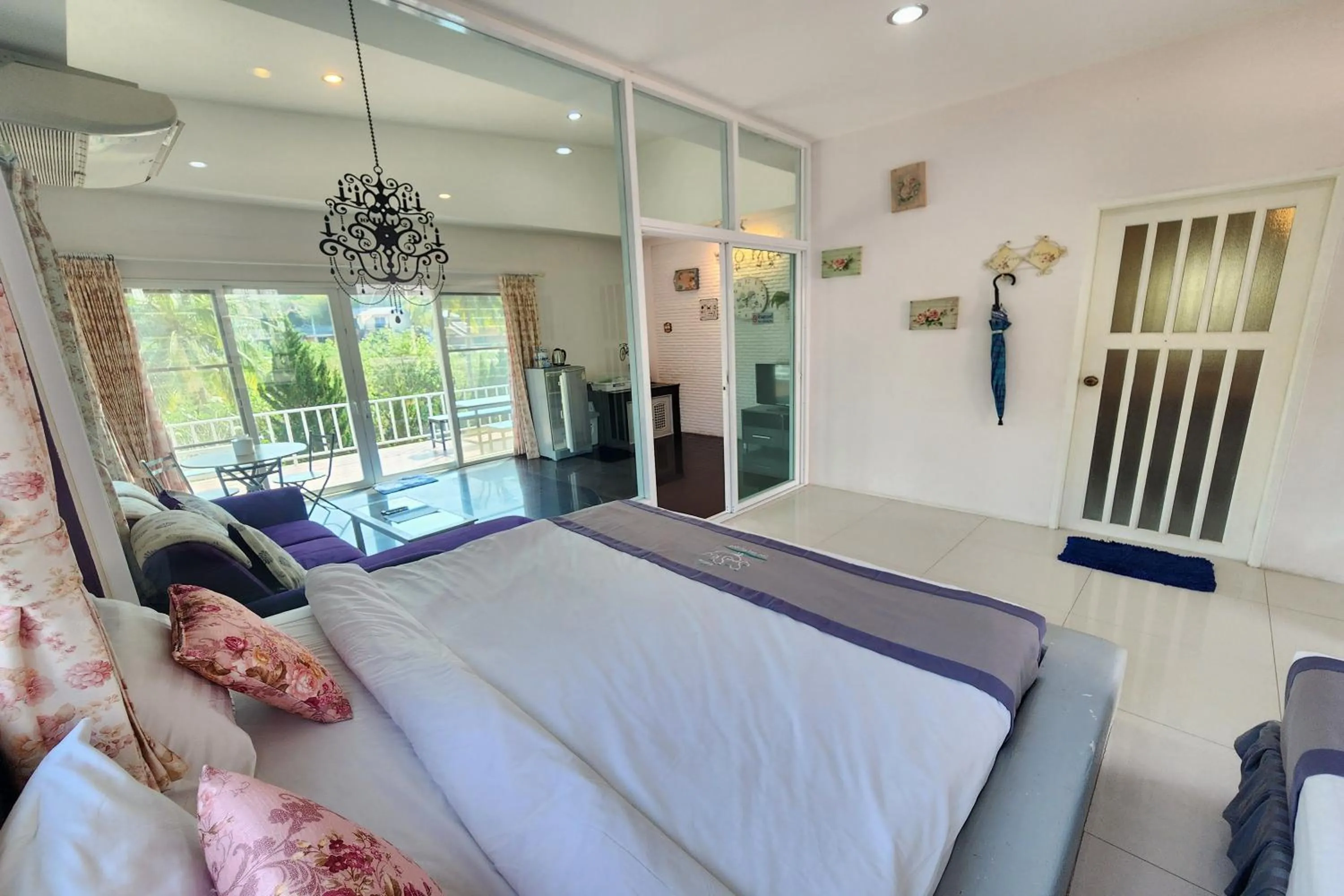 Bed in See Sky Resort