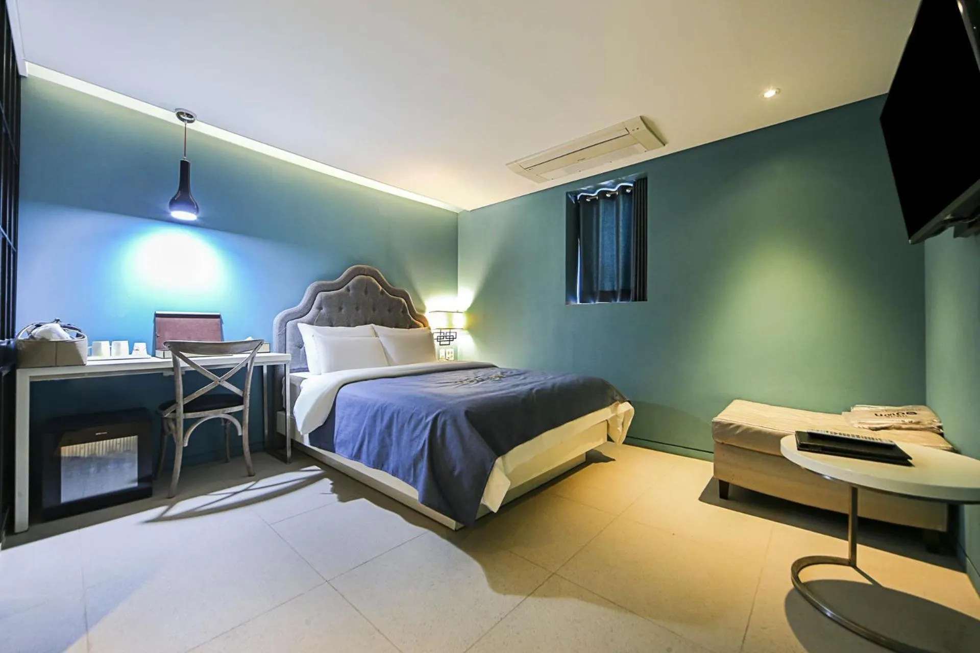 Bed in Hotel Myeongjak