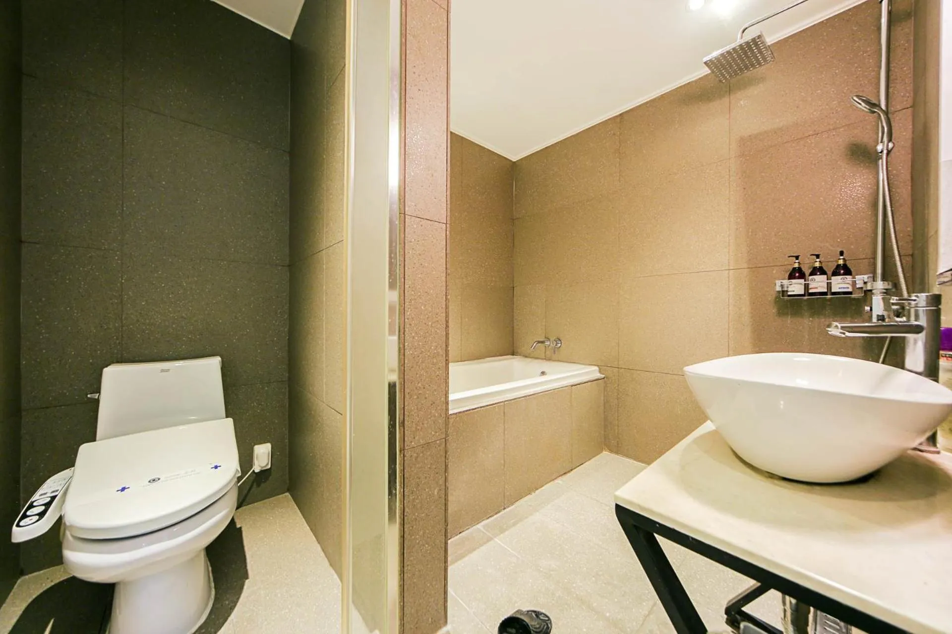 Bathroom in Hotel Myeongjak