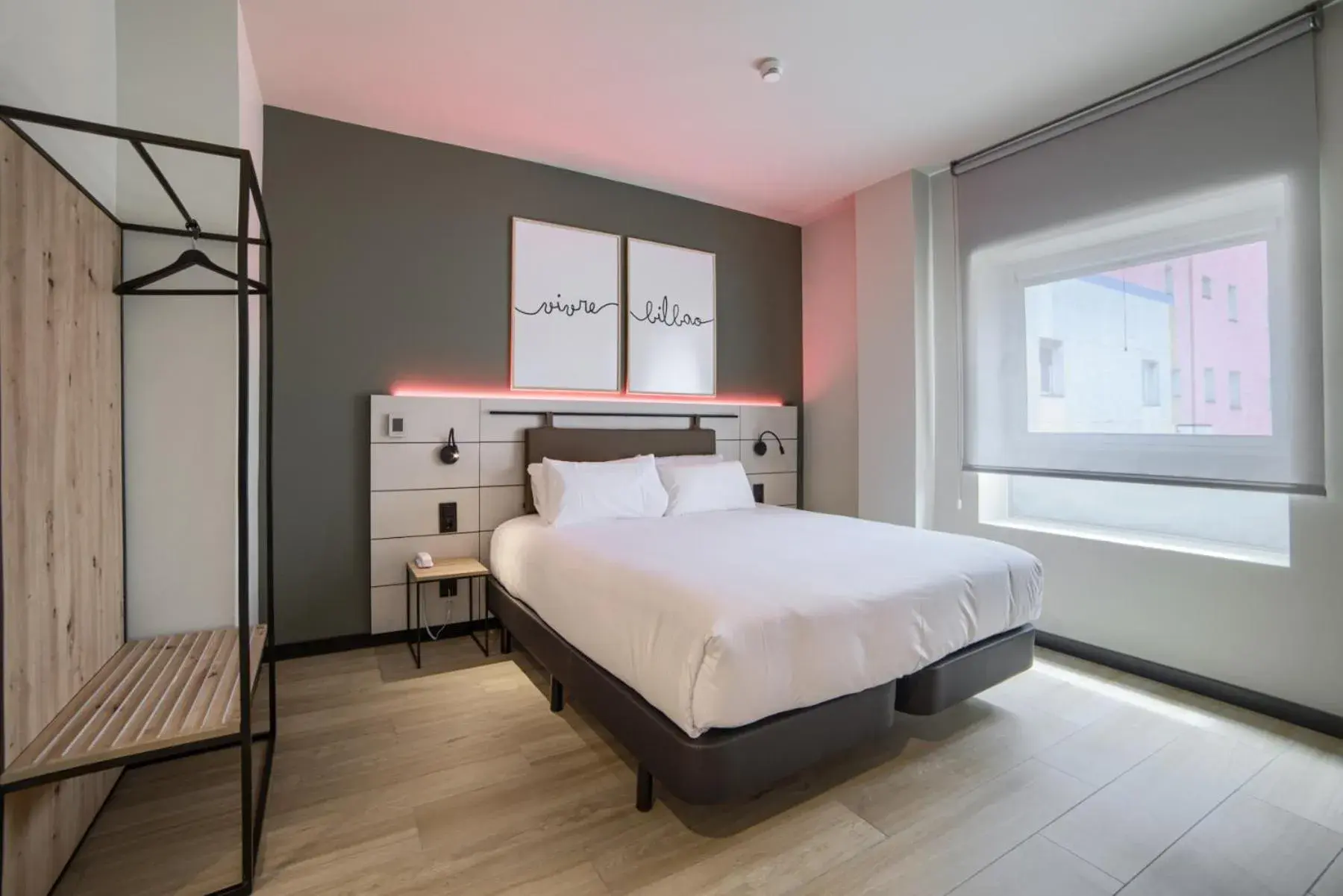 Photo of the whole room, Bed in Hotel Bed4U Bilbao Photo of the whole room, Bed in Hotel Bed4U Bilbao