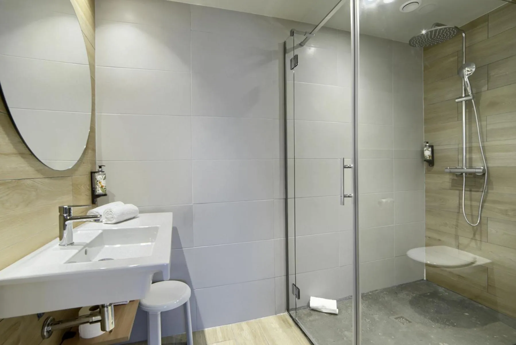 Bathroom in voco Bilbao - City by IHG