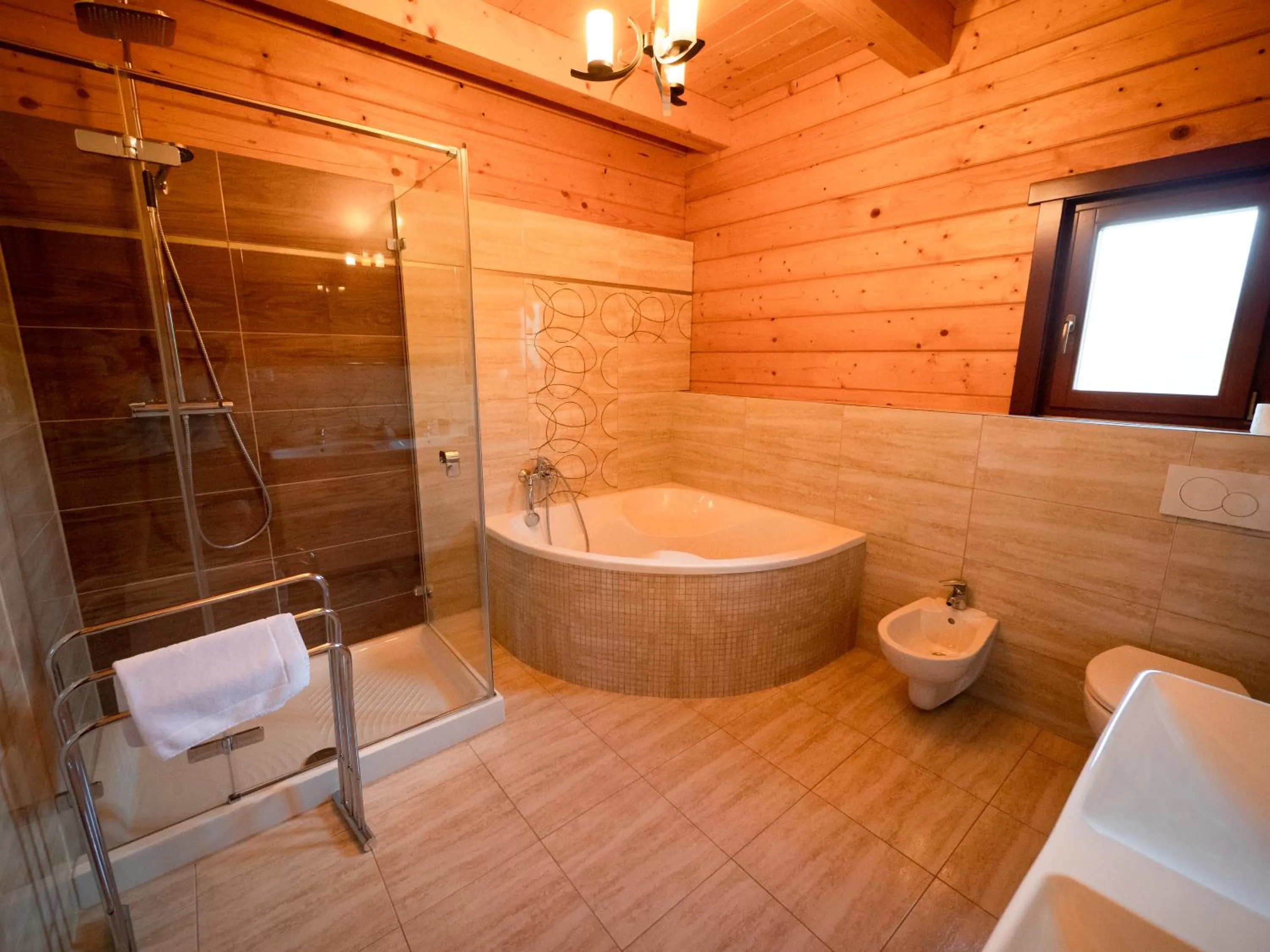 Shower in SKI CIERNY BALOG