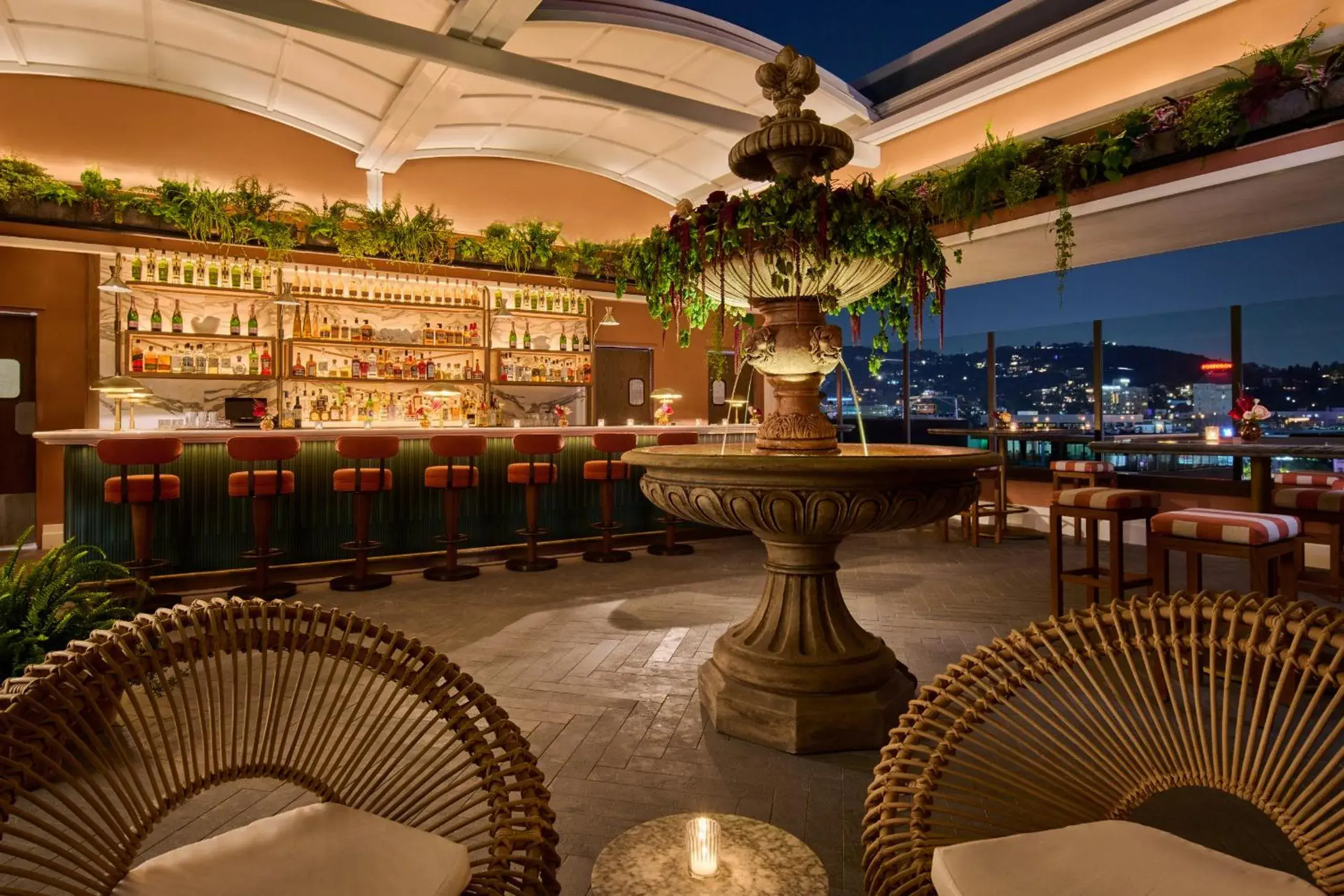 Lounge or bar in Thompson Hollywood, by Hyatt Lounge or bar in Thompson Hollywood, by Hyatt