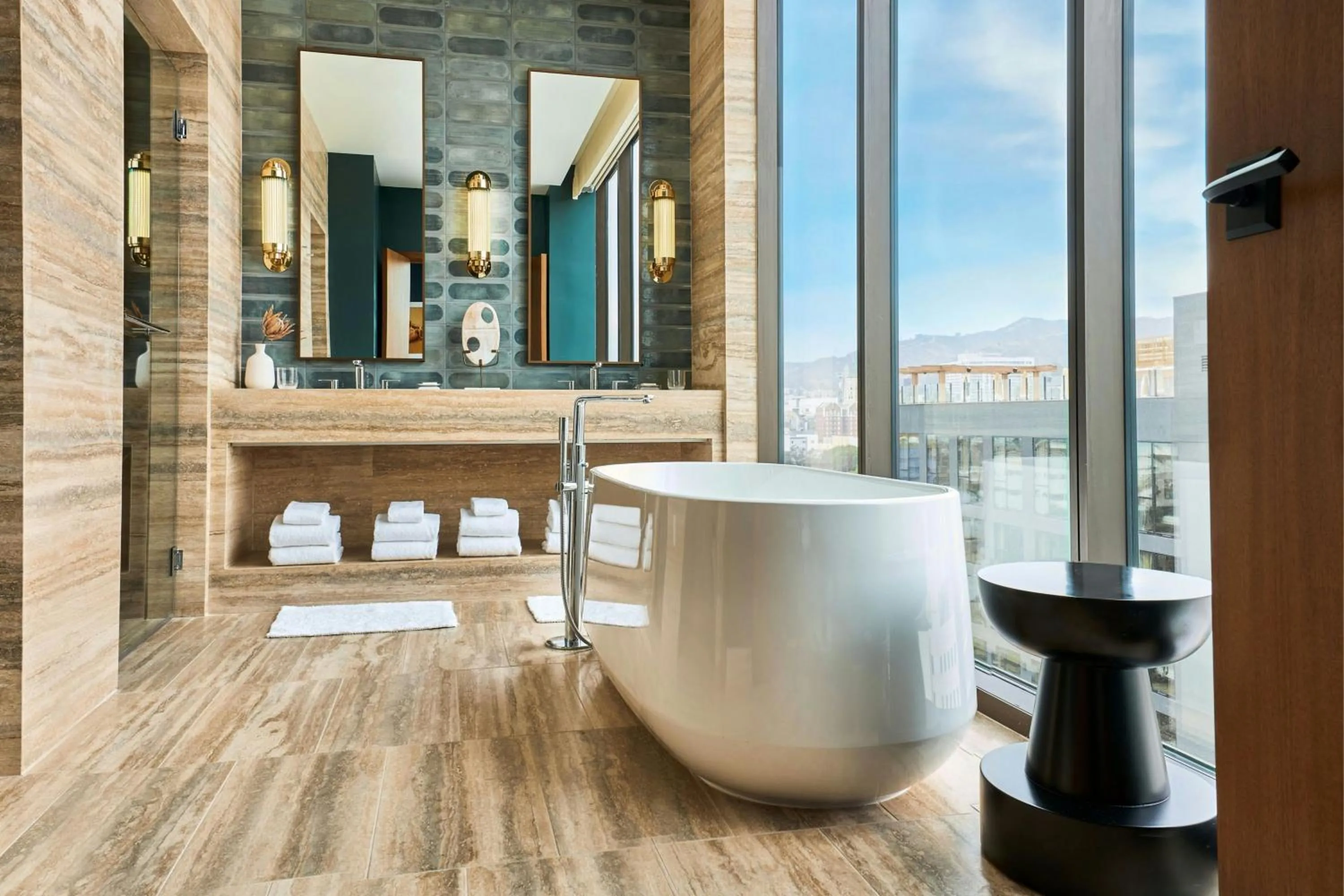 Bathroom in The Hollywood Grande, Autograph Collection