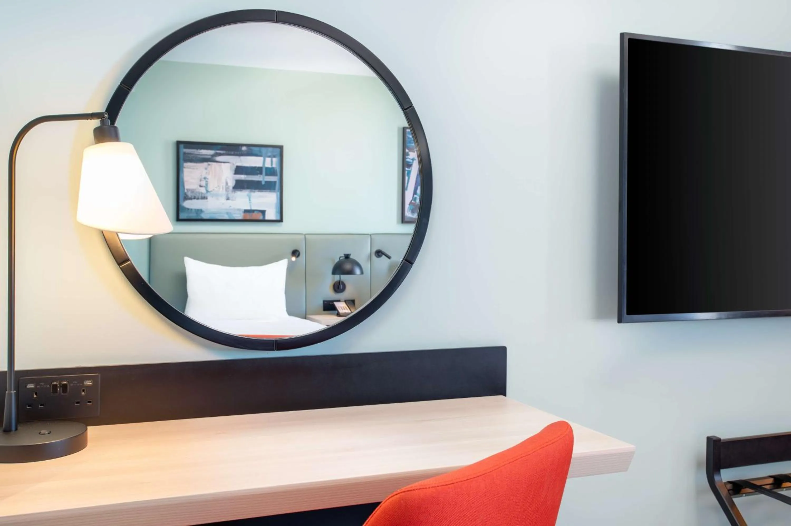 Bedroom in Hyatt Place London City East