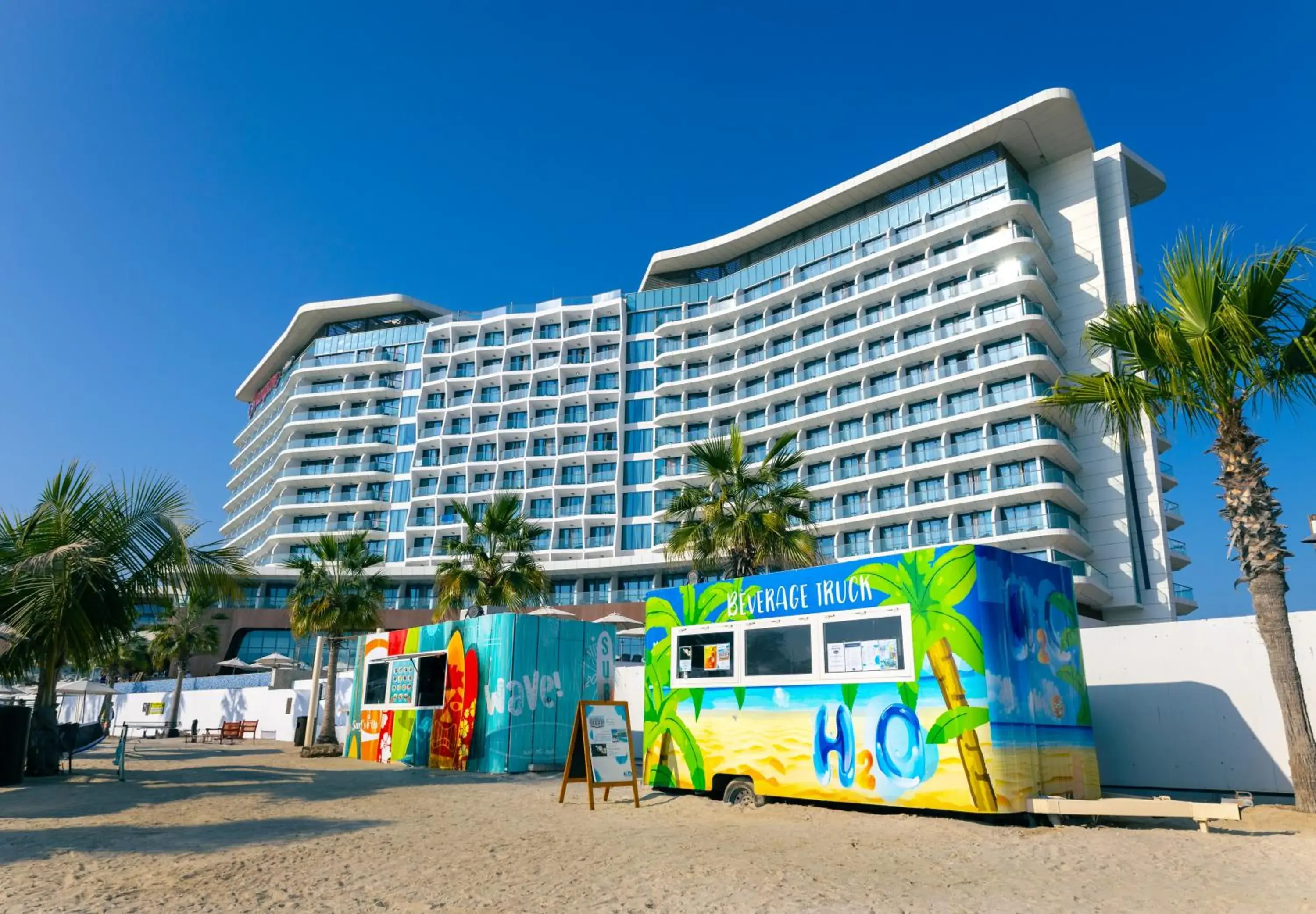 Restaurant/places to eat in Hampton by Hilton Marjan Island Restaurant/places to eat in Hampton by Hilton Marjan Island