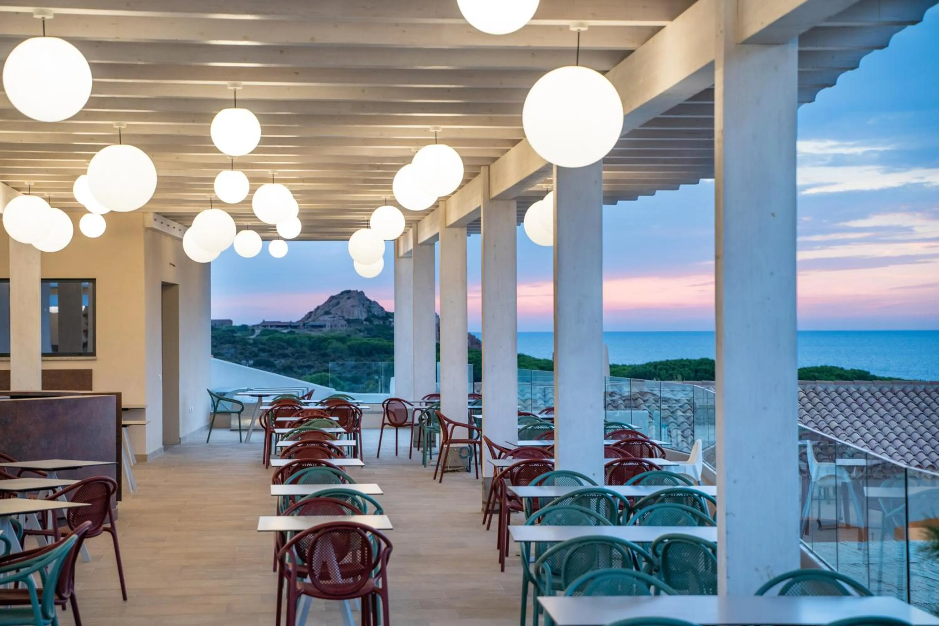 Restaurant/places to eat in Red Sun Village