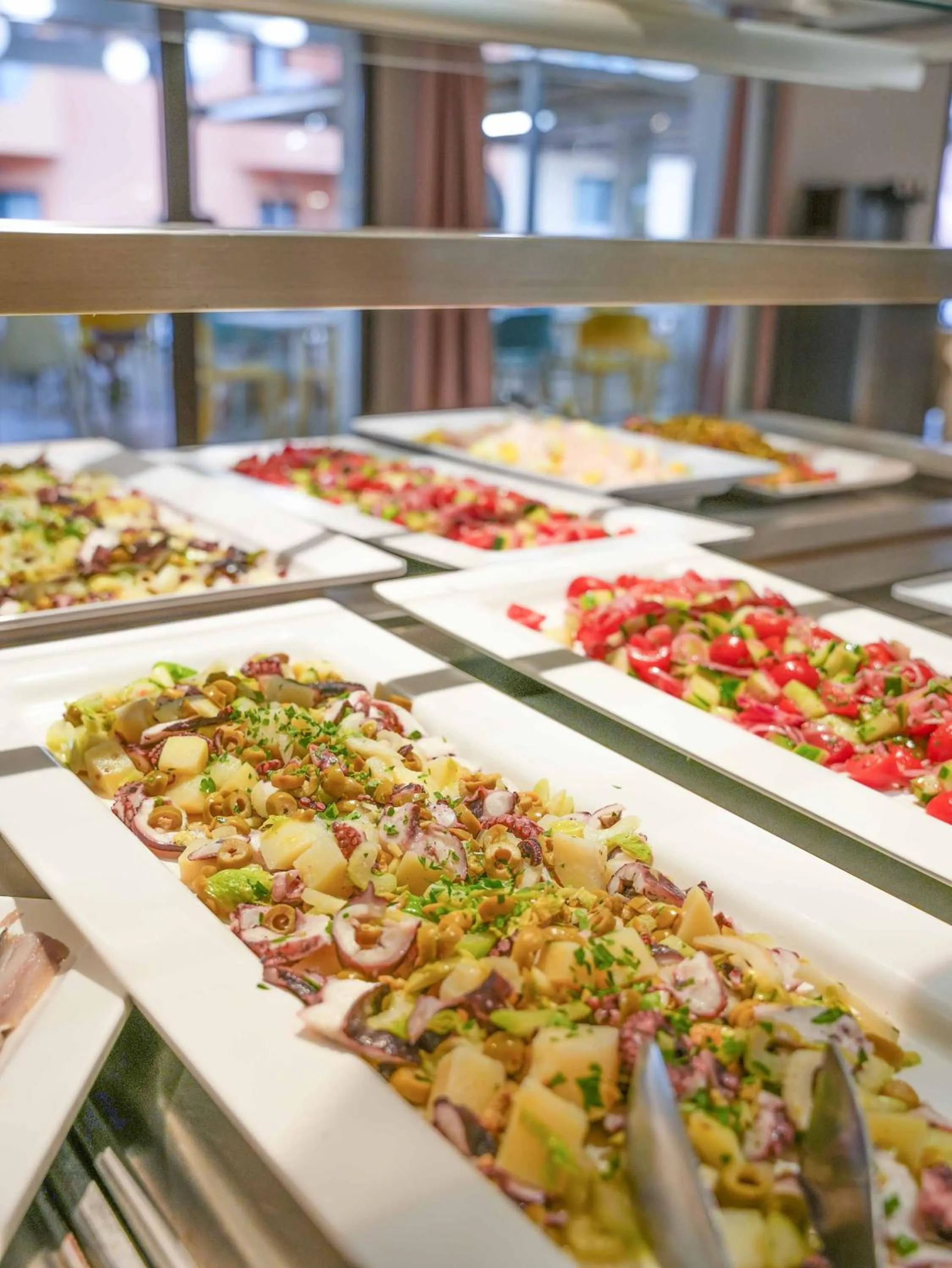 Food and drinks in Red Sun Village