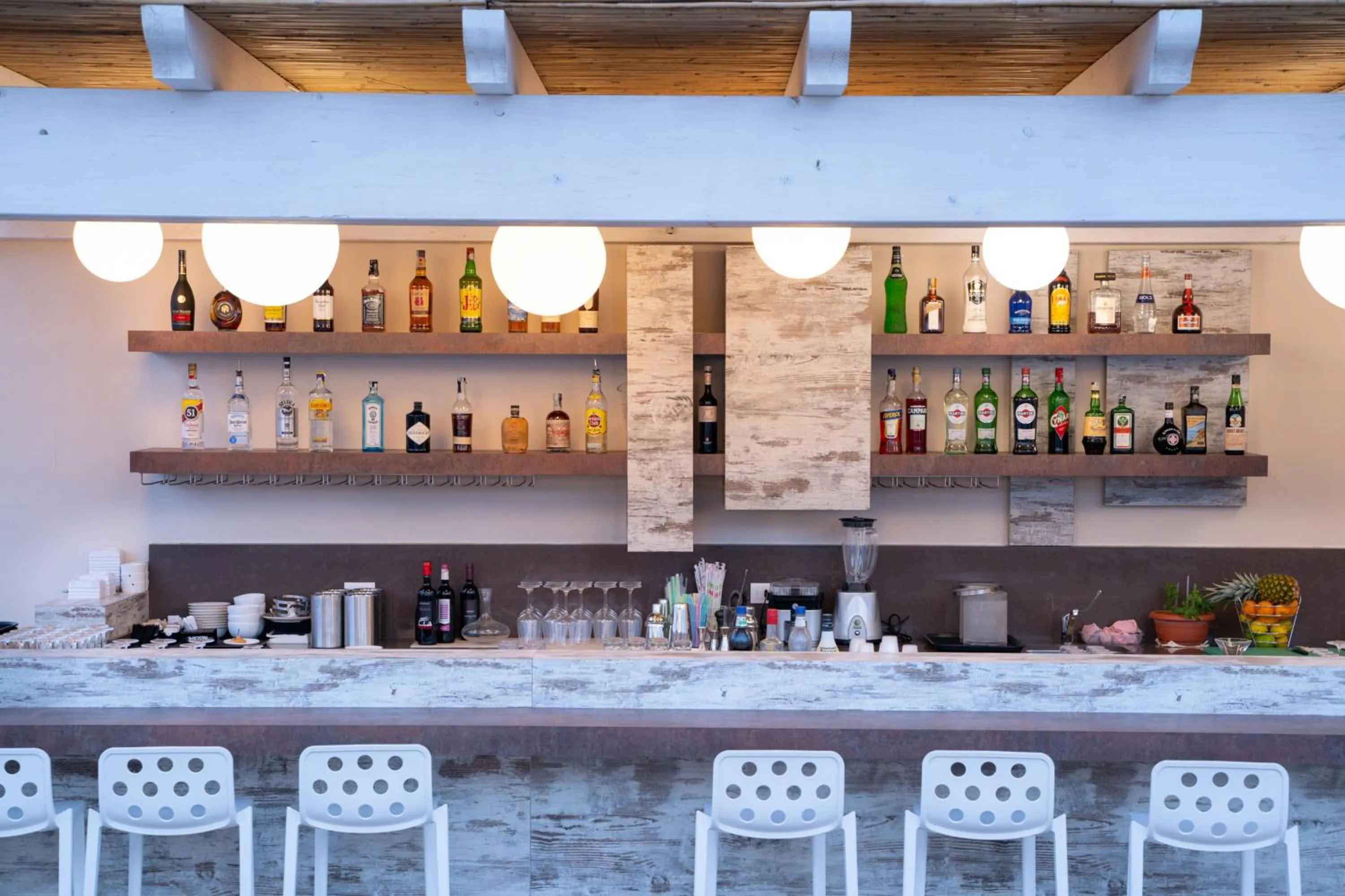 Lounge or bar in Red Sun Village