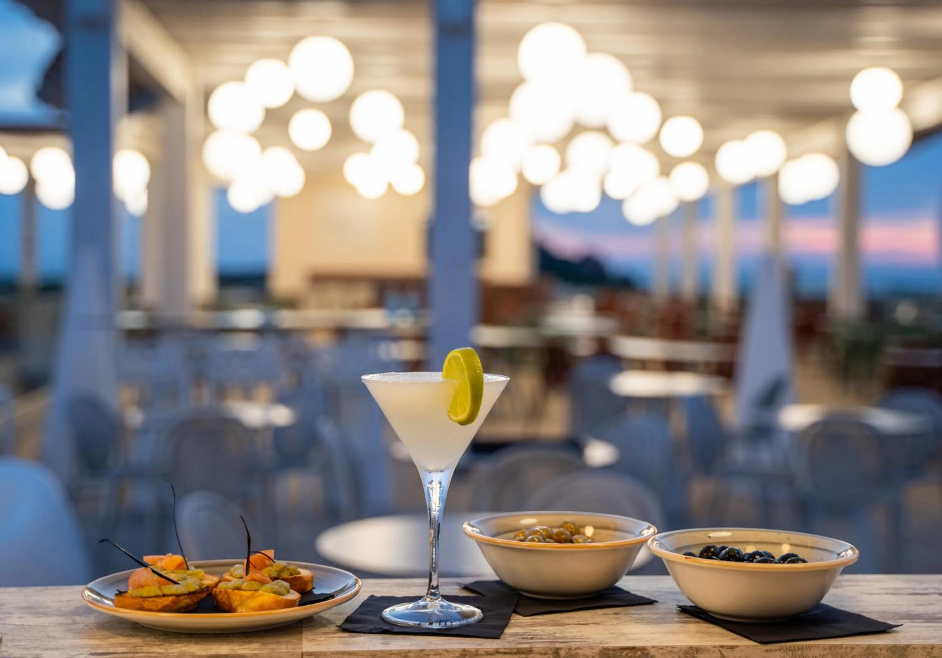 Restaurant/places to eat in Red Sun Village