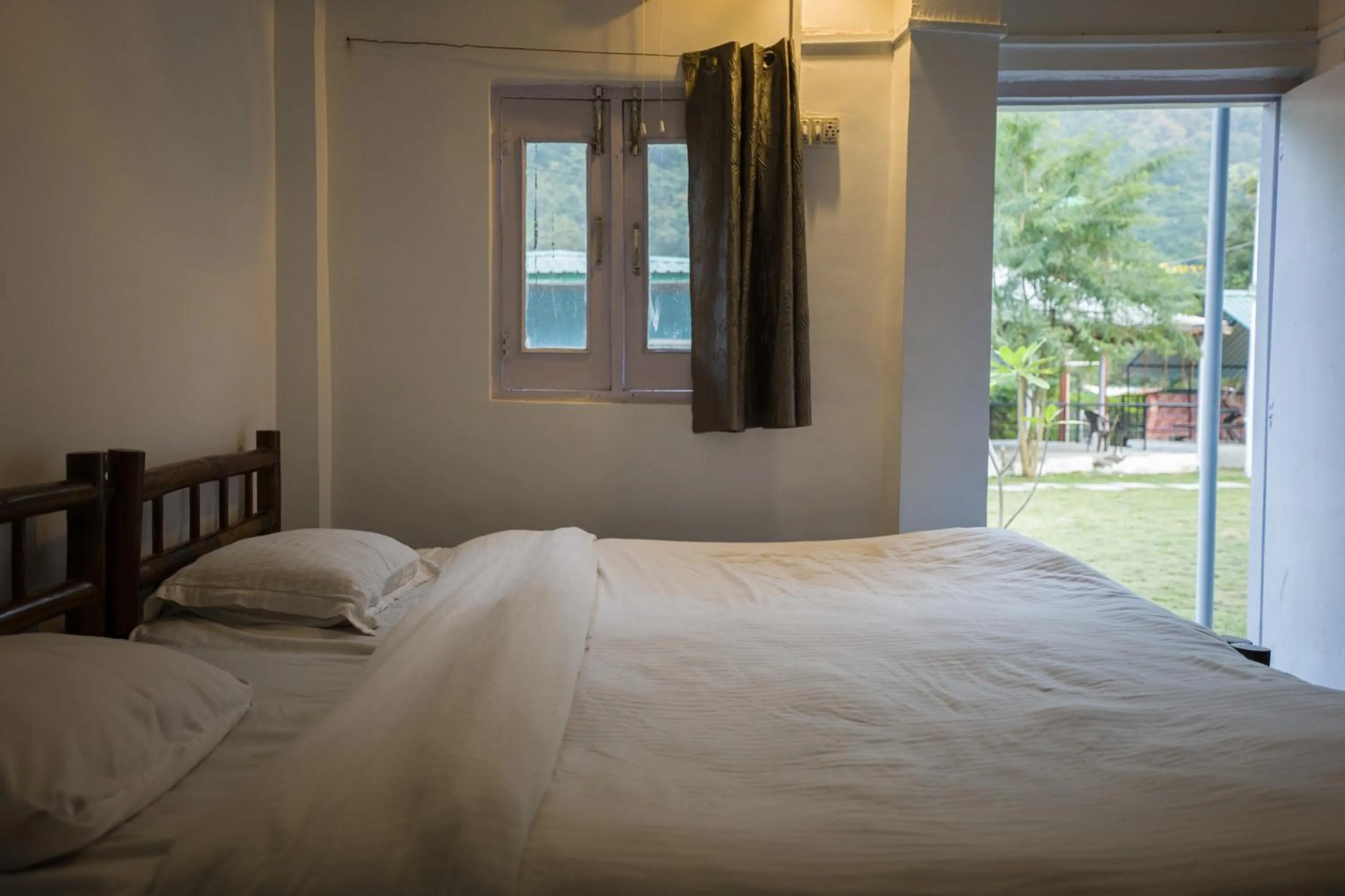 Bed in H7Stay Luxury Cottages And Camps, Rishikesh