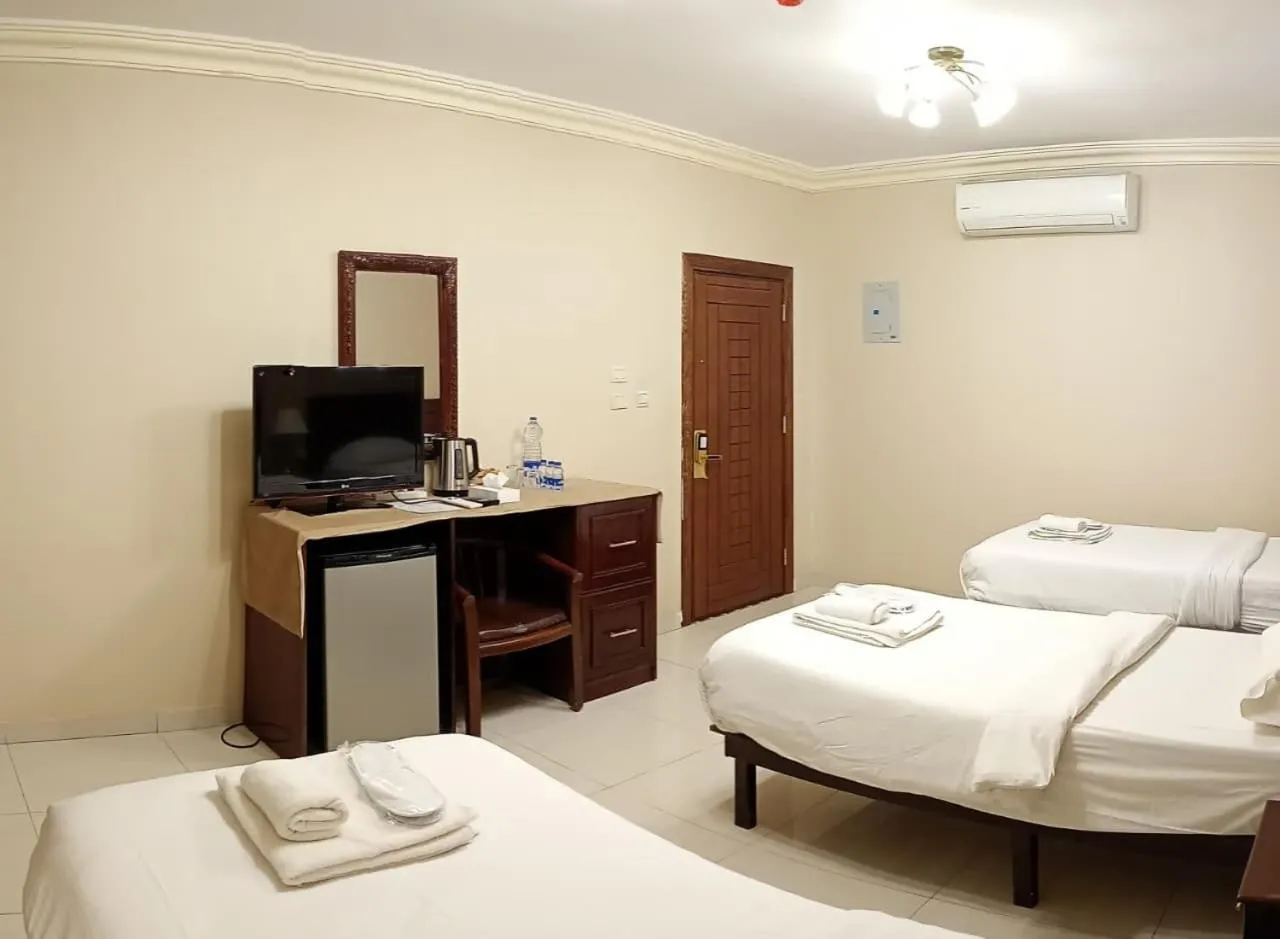 Bedroom, Bed in Saint John Hotel