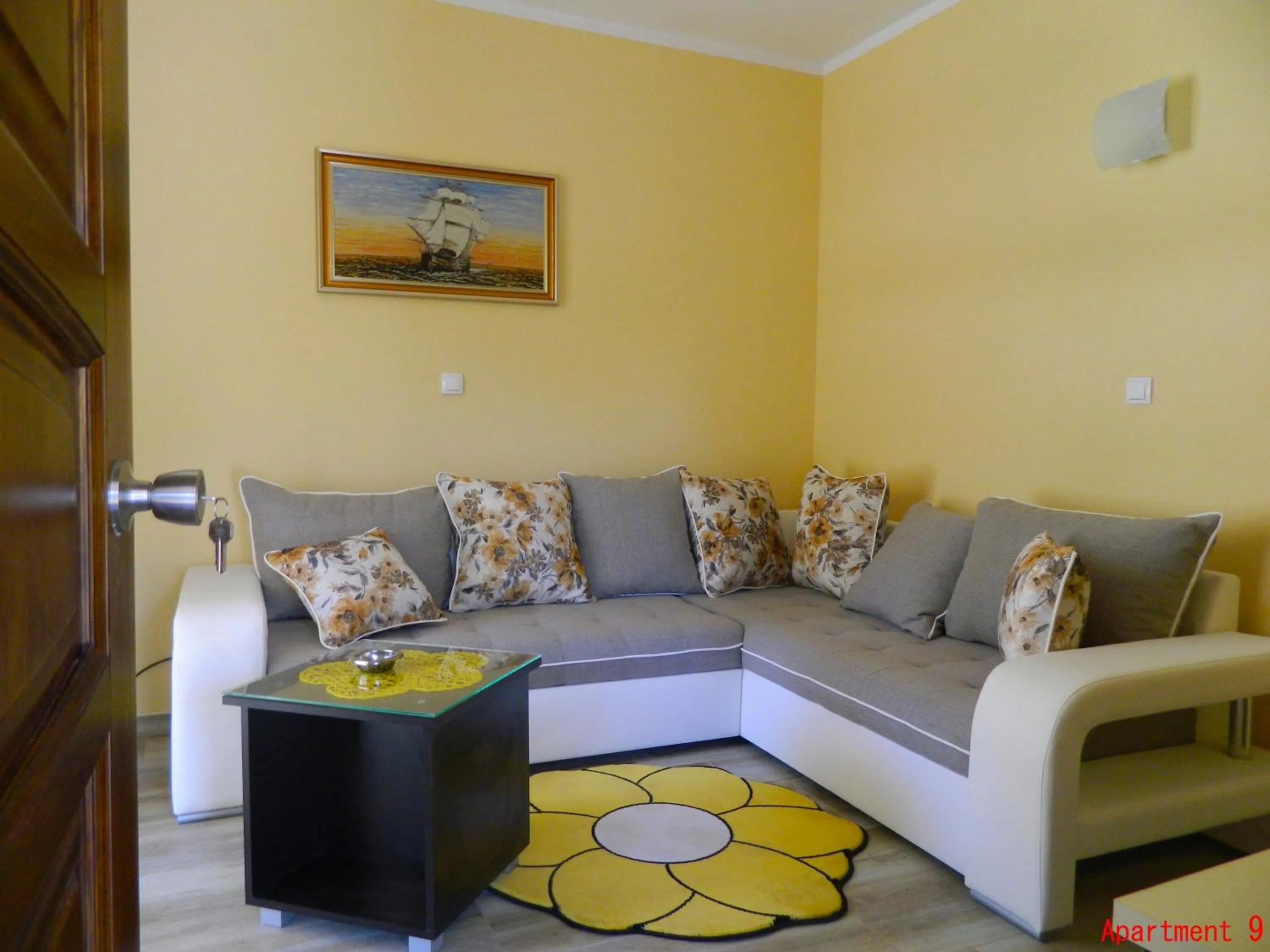 Living room in President Bungalows and Apartments