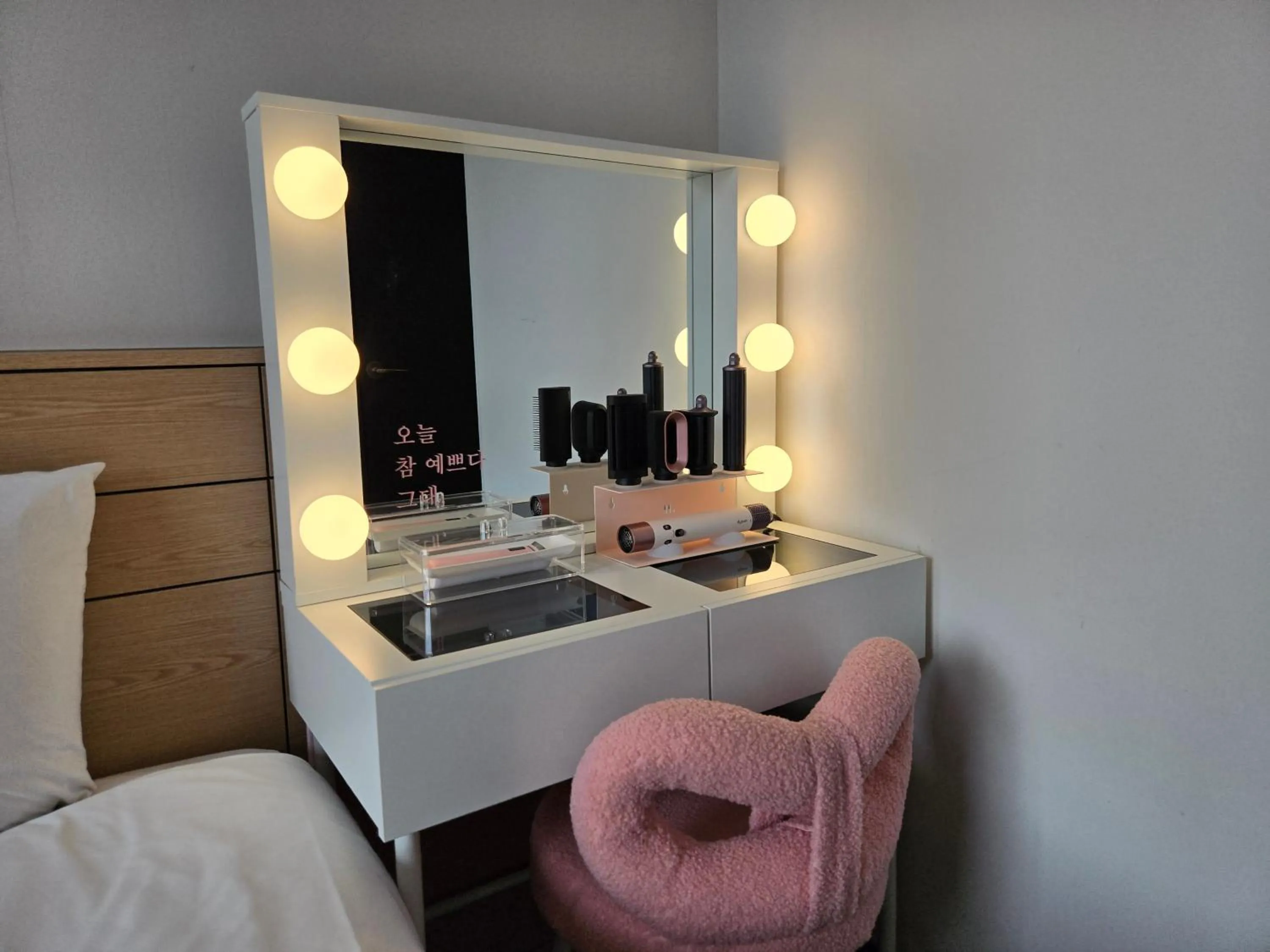 Photo of the whole room in Henn na Hotel Seoul Myeongdong