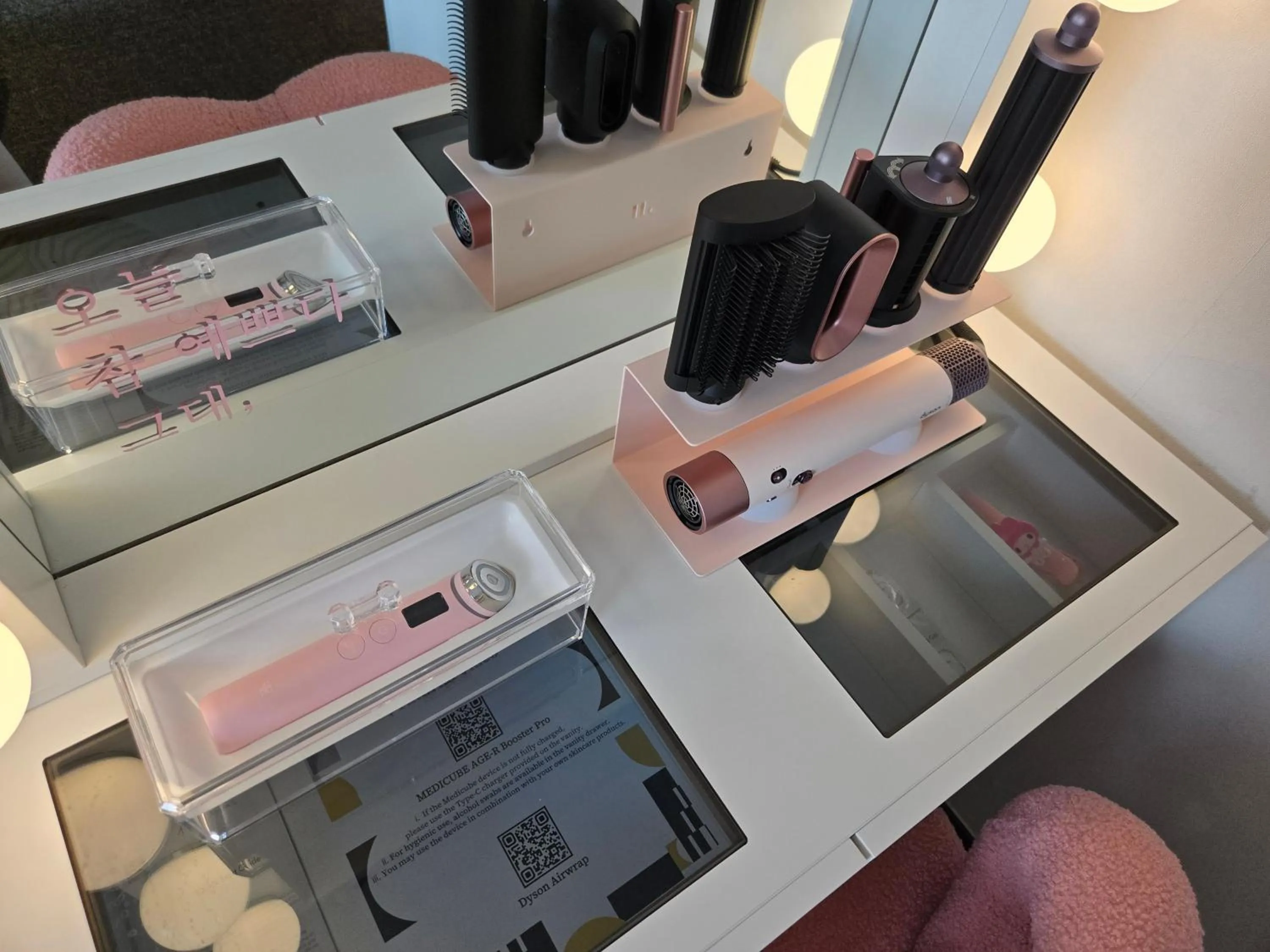 Photo of the whole room in Henn na Hotel Seoul Myeongdong