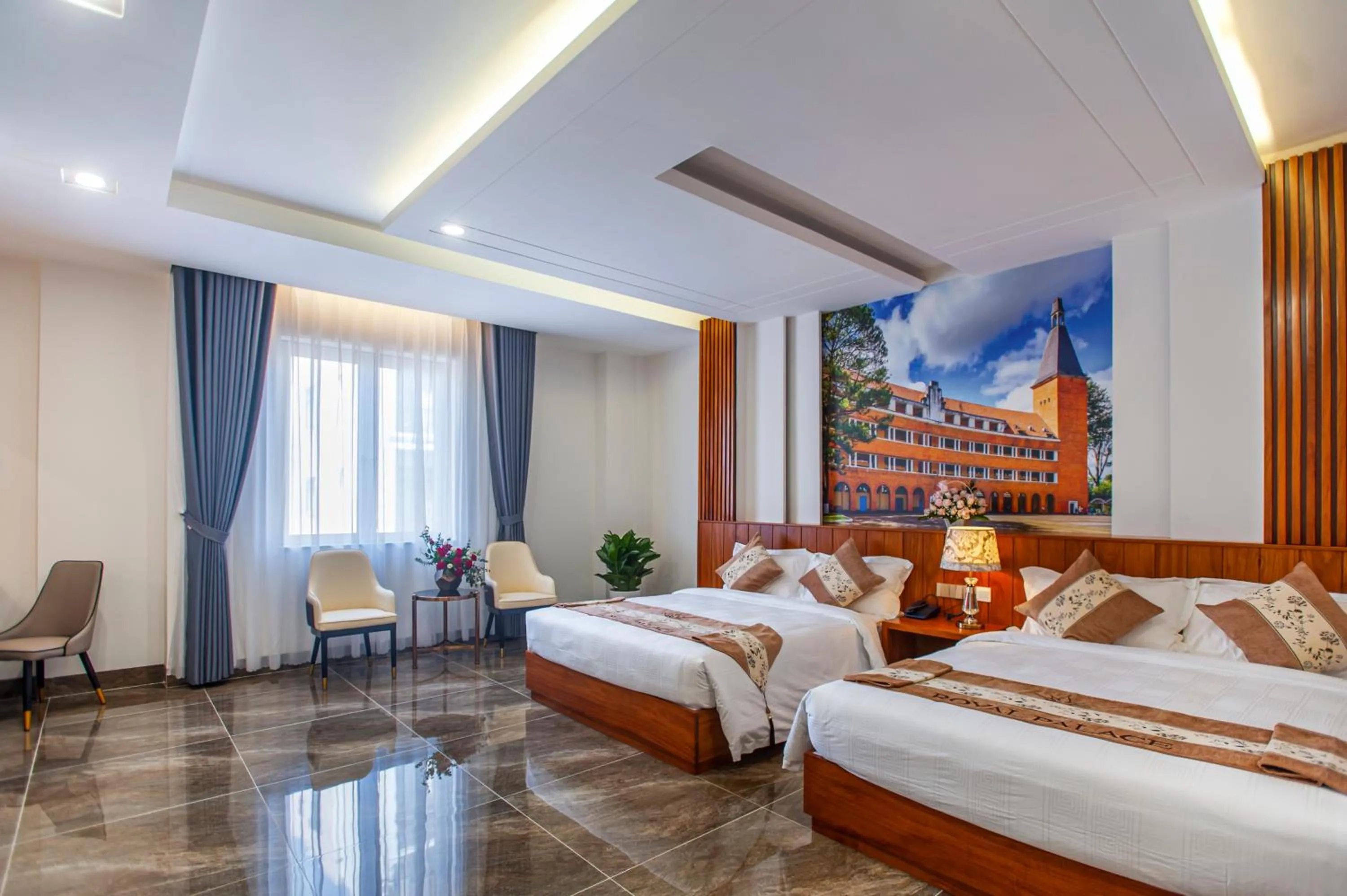 Photo of the whole room, Bed in Royal Palace