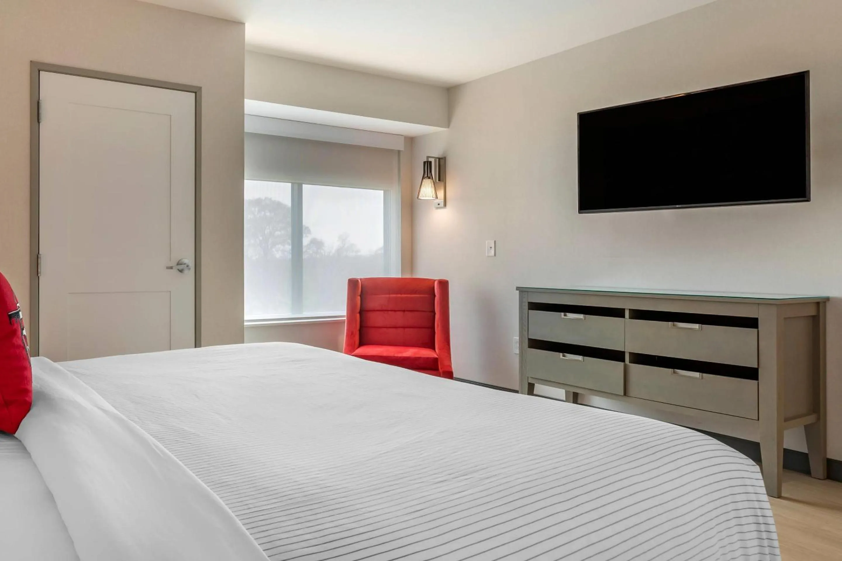 Bedroom, Bed in Cambria Hotel Rock Hill - University Center