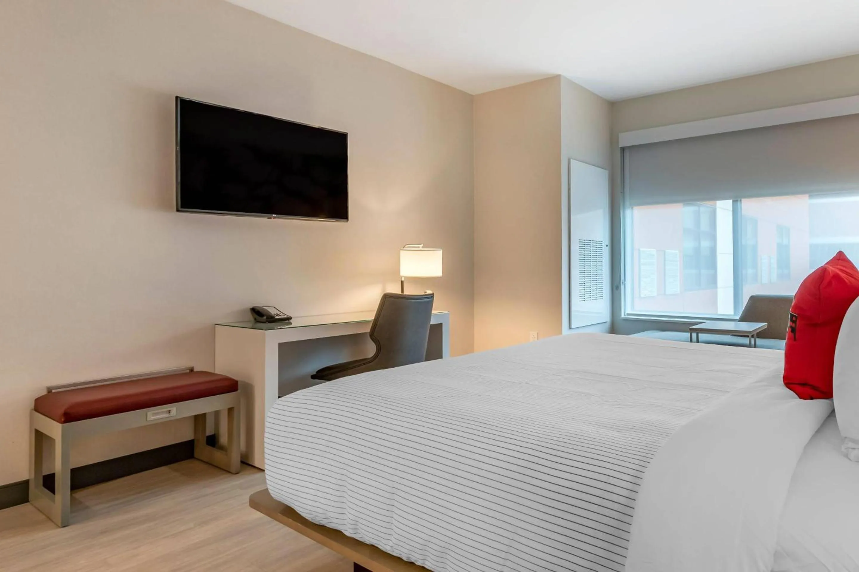 Bedroom, Bed in Cambria Hotel Rock Hill - University Center