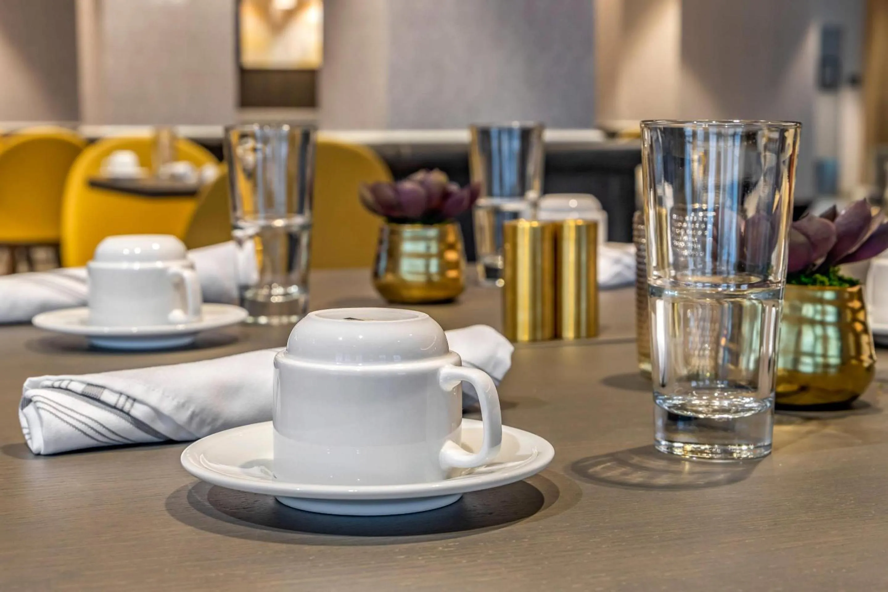 Restaurant/places to eat in Cambria Hotel Rock Hill - University Center