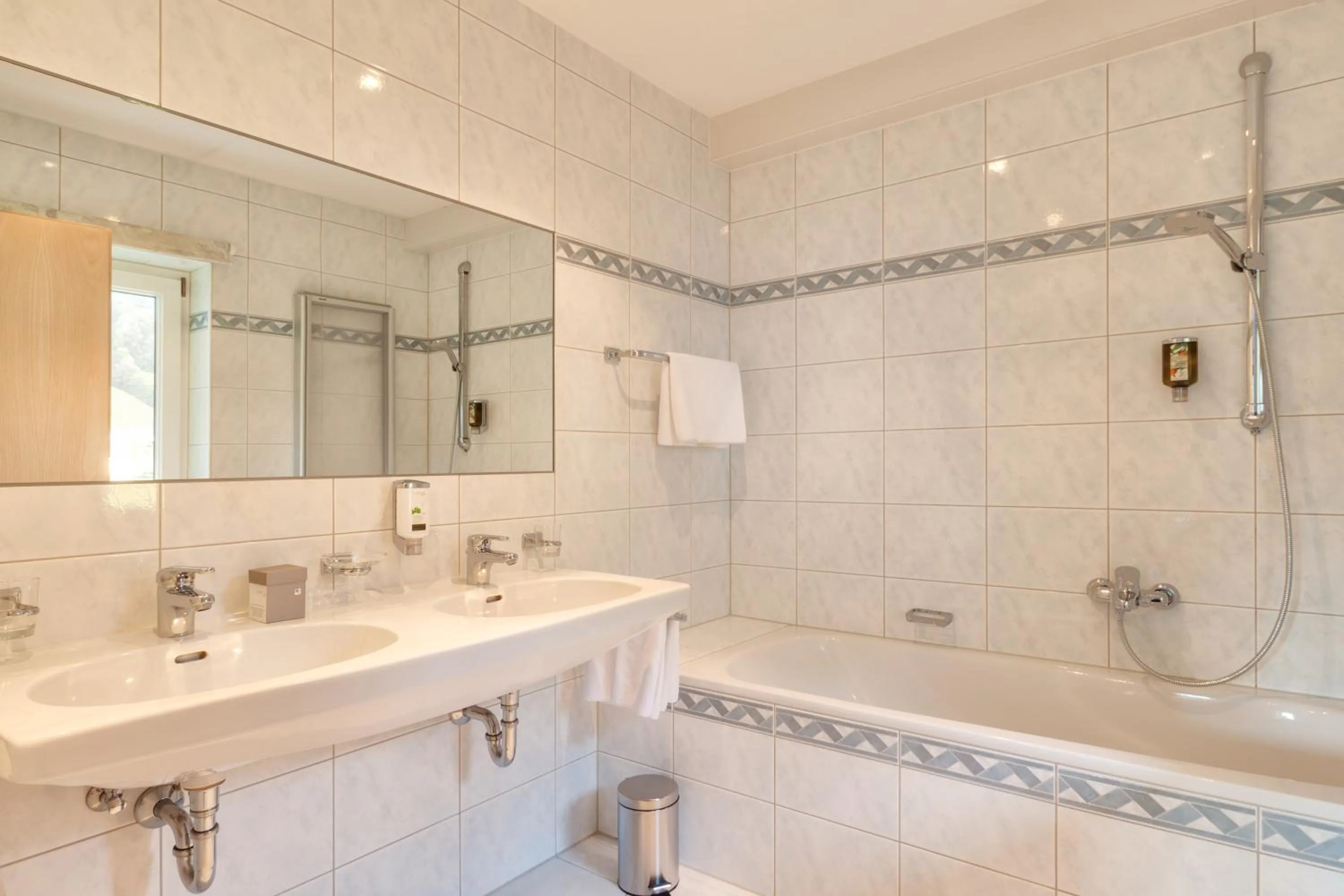 Bathroom in Hotel Nova