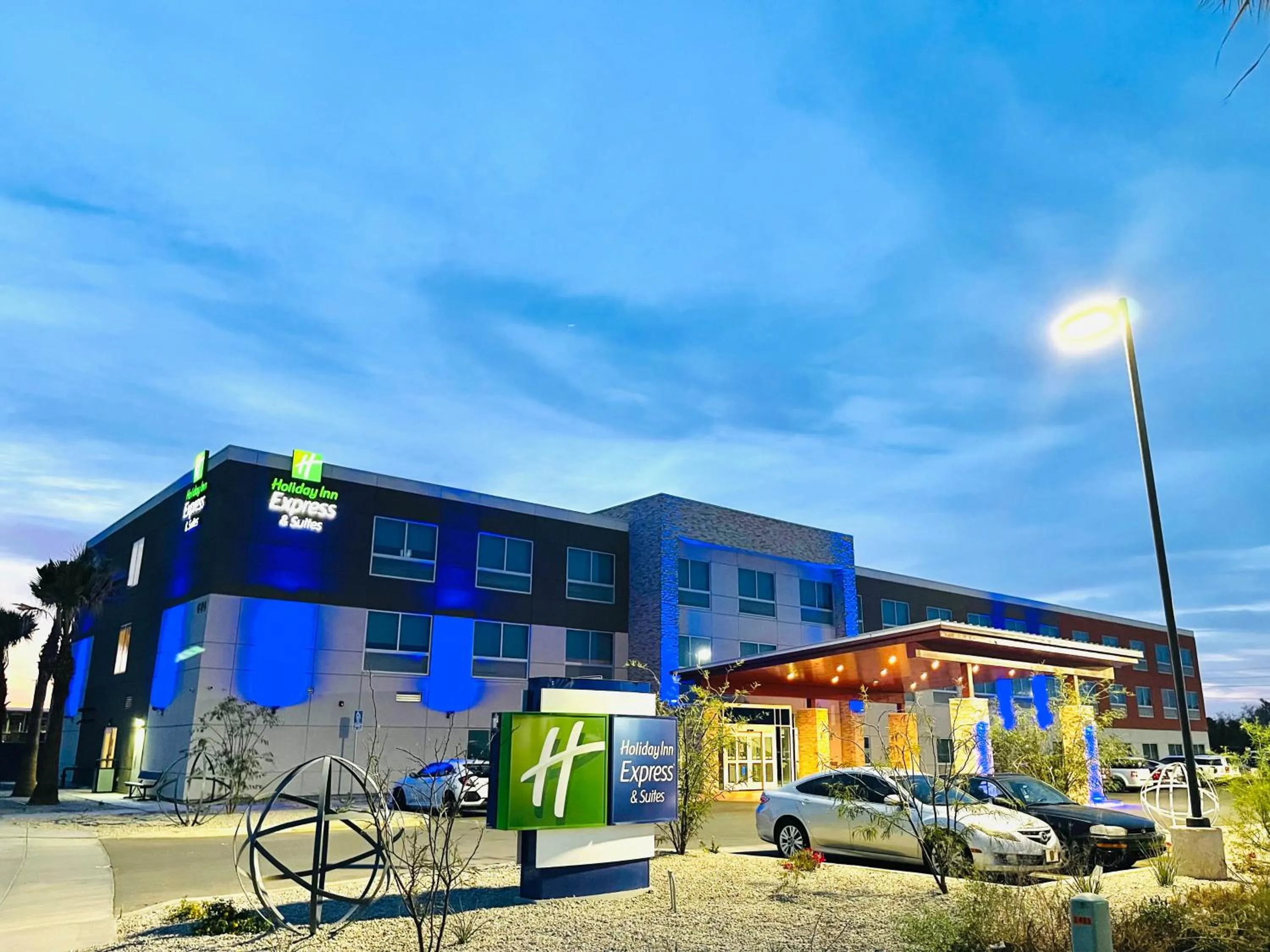 Property building in Holiday Inn Express & Suites Blythe by IHG