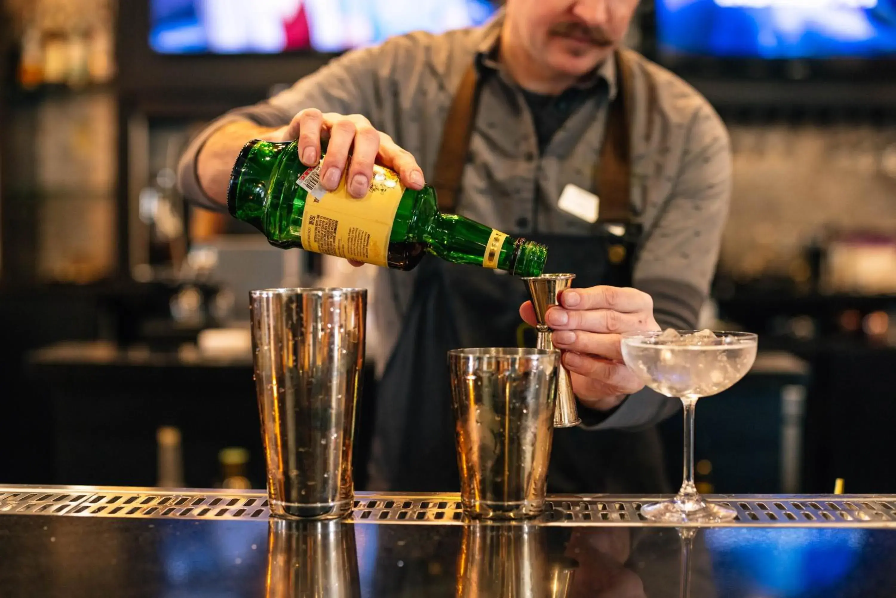 Lounge or bar in Hotel Indigo Spring - Woodlands Area by IHG Lounge or bar in Hotel Indigo Spring - Woodlands Area by IHG