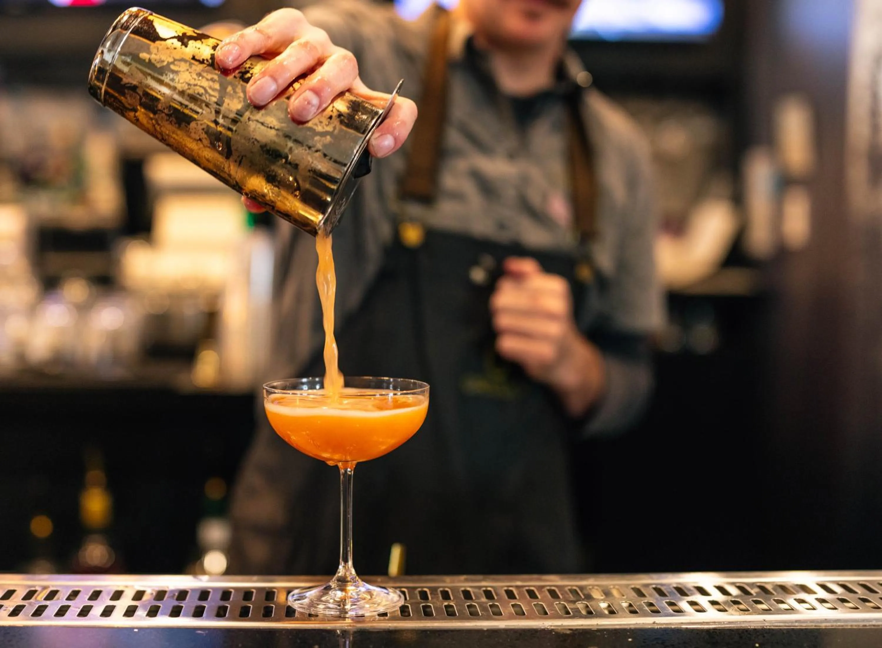 Lounge or bar in Hotel Indigo Spring - Woodlands Area by IHG