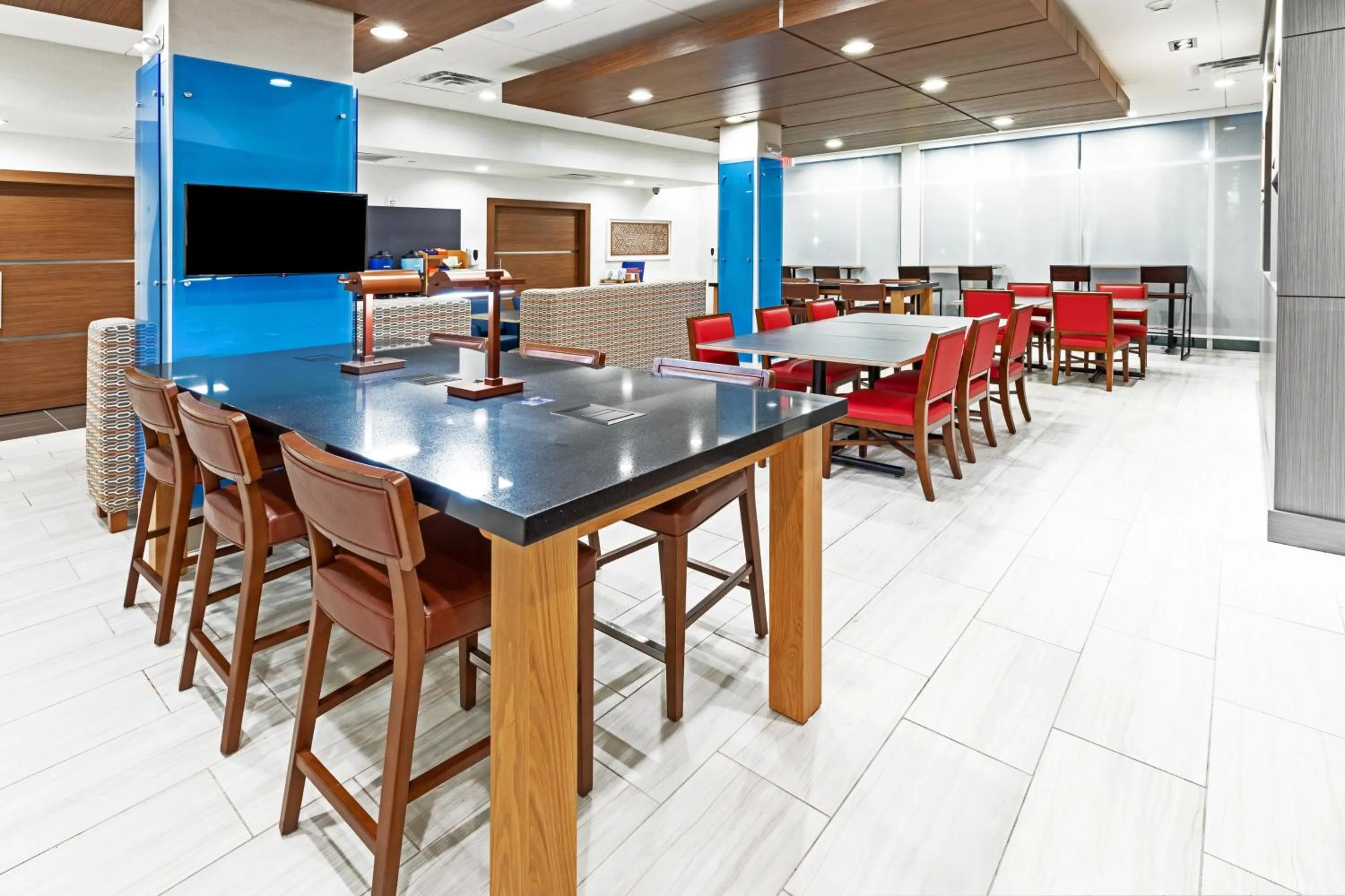 Property building in Holiday Inn Express & Suites - Stafford NW - Sugar Land by IHG