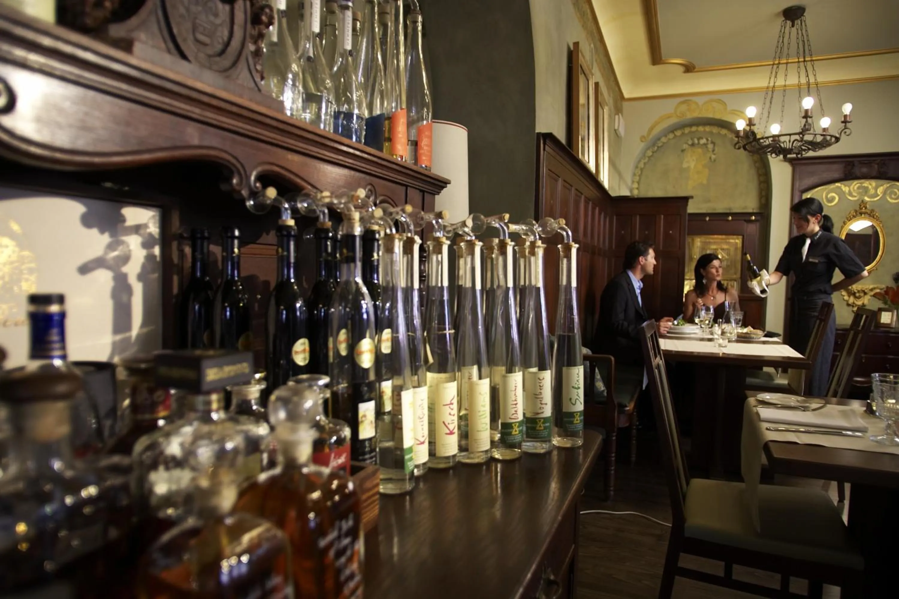 Restaurant/places to eat in Hotel Weißes Kreuz