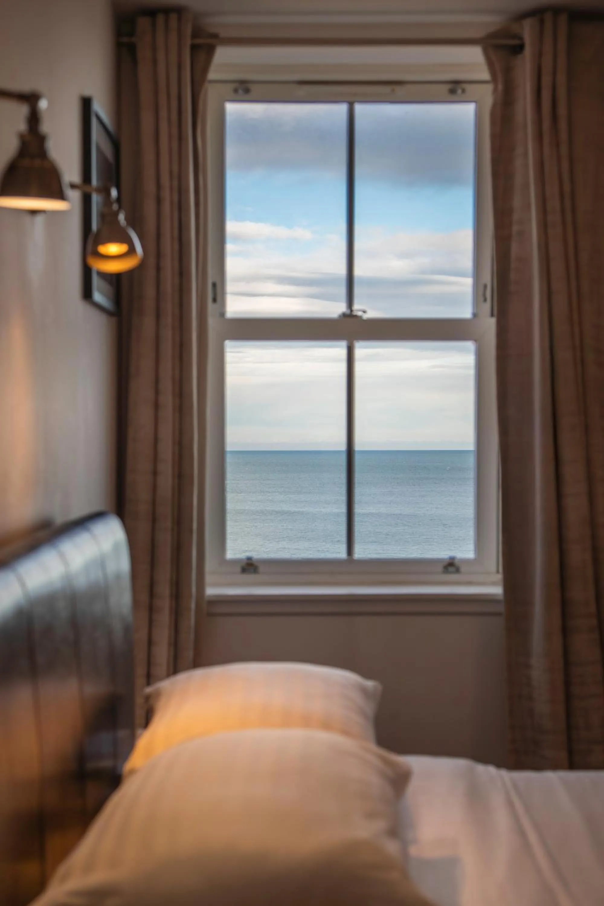 Bed in Hillside Dunbar