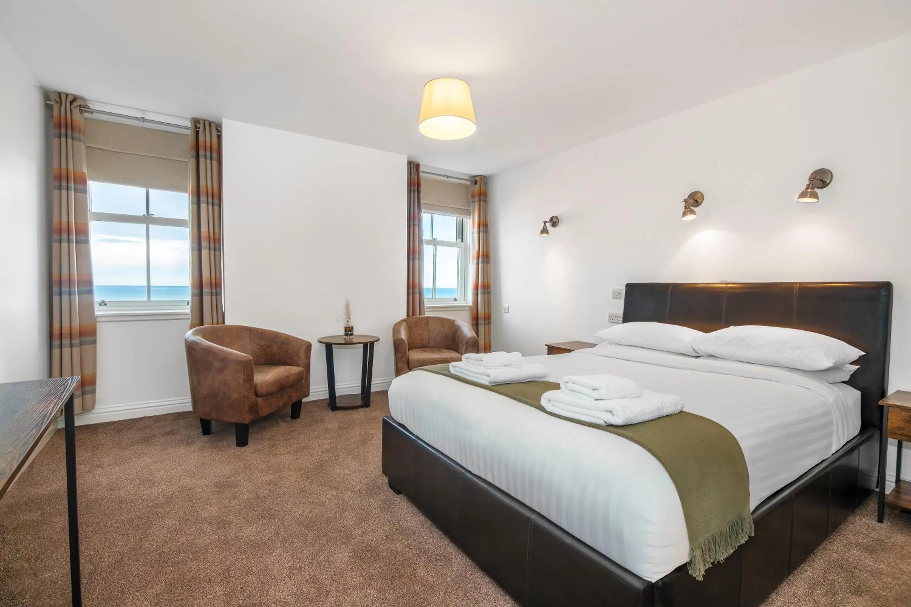 Bed in Hillside Dunbar