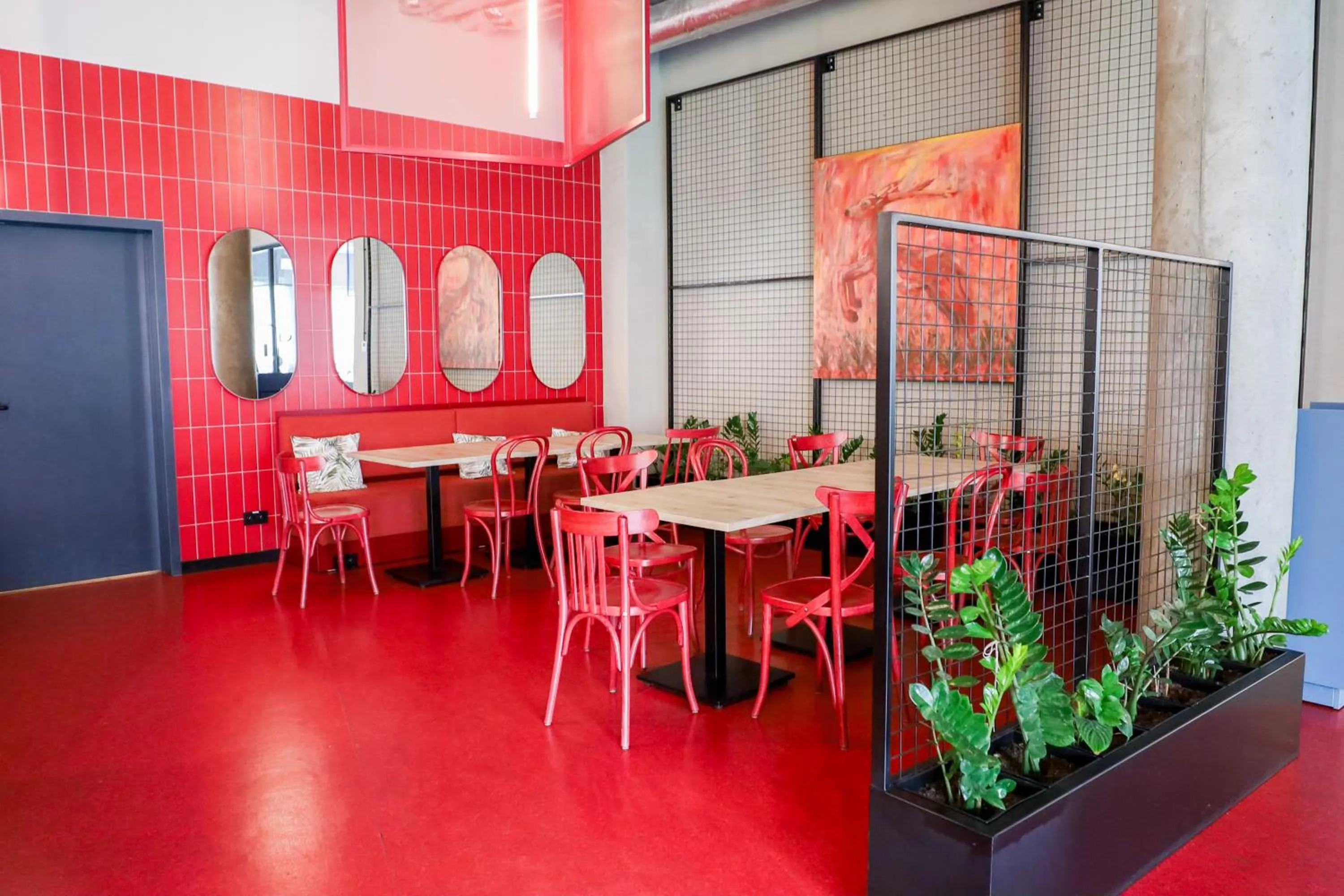 Restaurant/places to eat in Arche Hotel Piła